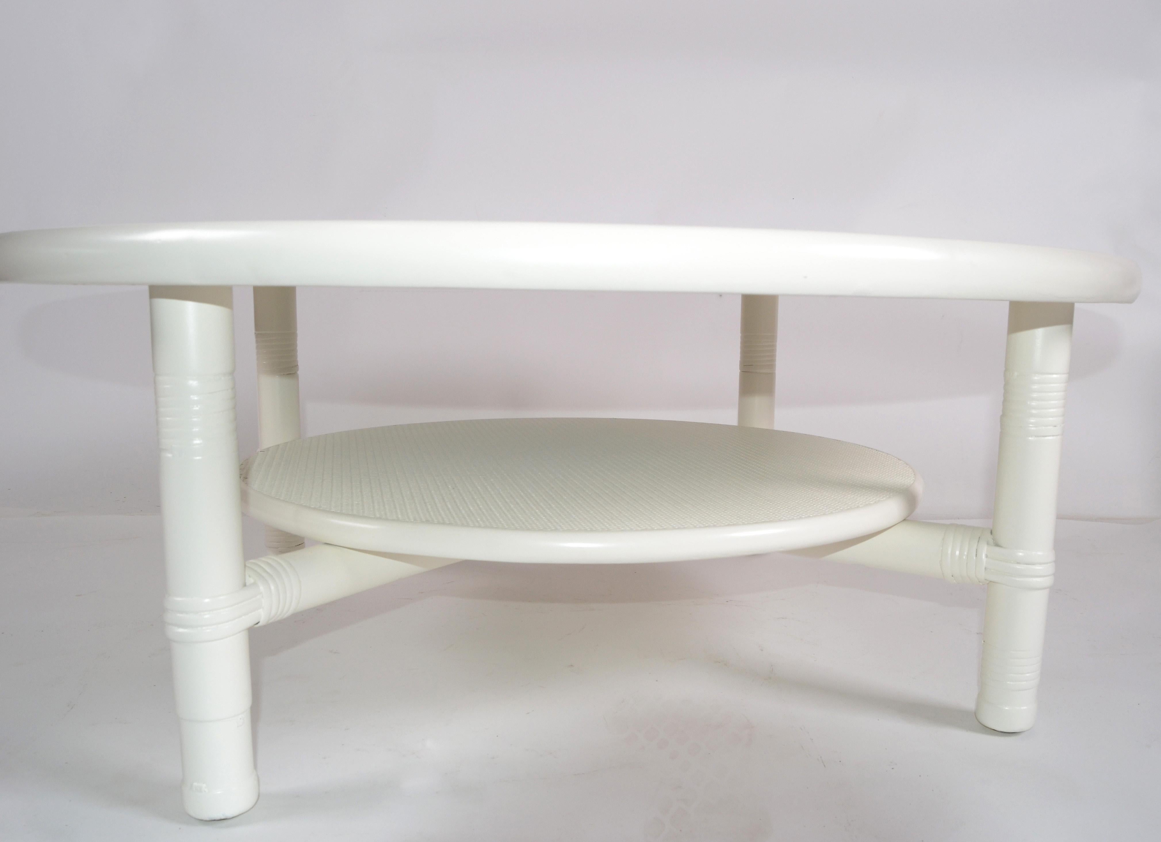 20th Century White Bamboo Rattan & Enamel 2-Tier Round Coffee Table Mid-Century Modern 1970s For Sale