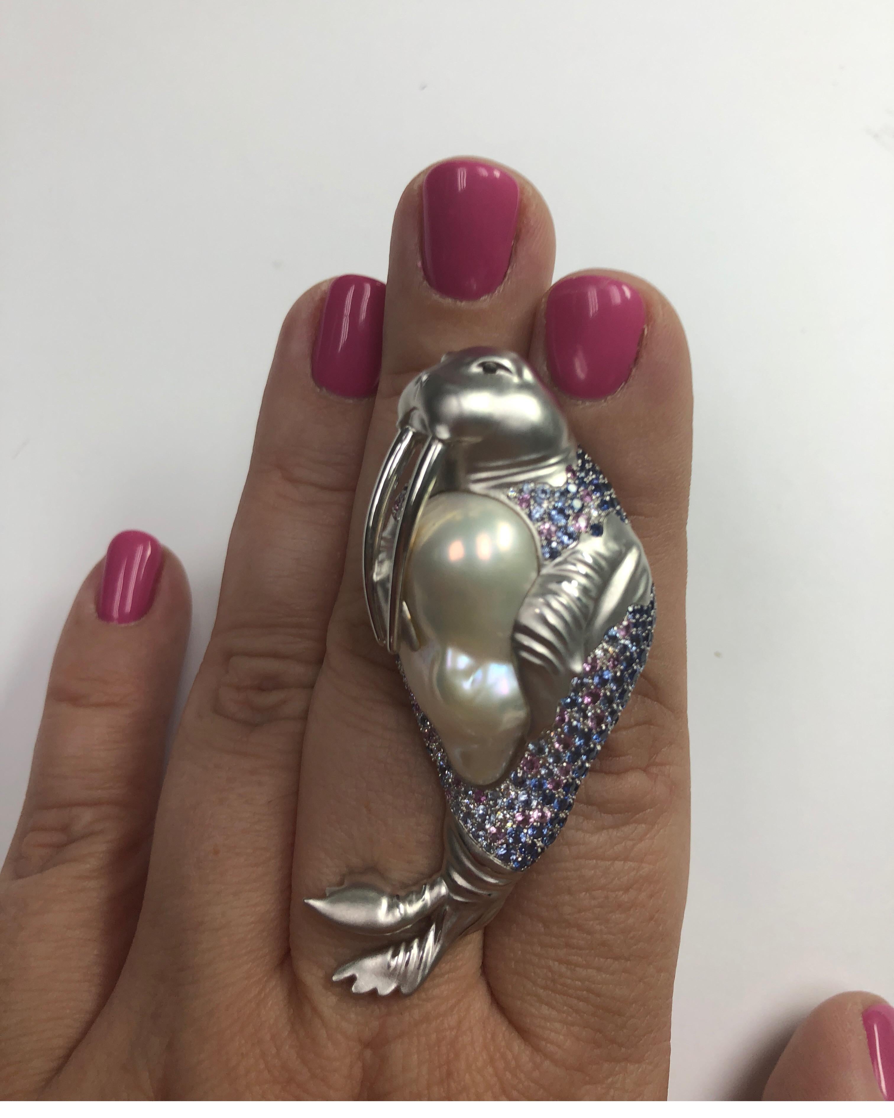 White Baroque Pearl, Diamond Sapphires 18 Karat White Gold Walrus Brooch In New Condition For Sale In Bangkok, TH
