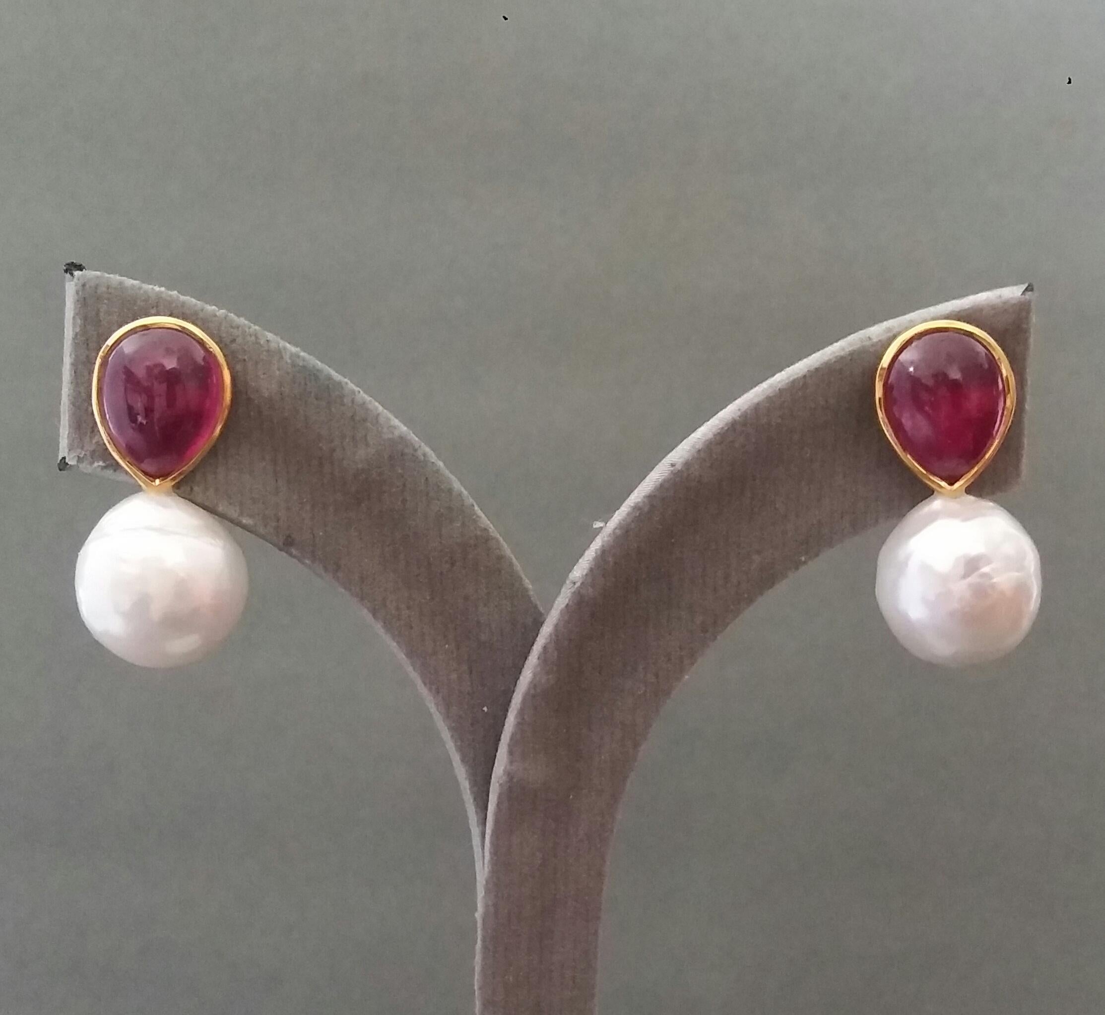 White Baroque Pearls Pear Shape Ruby Cabs 14 Kt Yellow Gold Bezel Stud Earrings For Sale 7