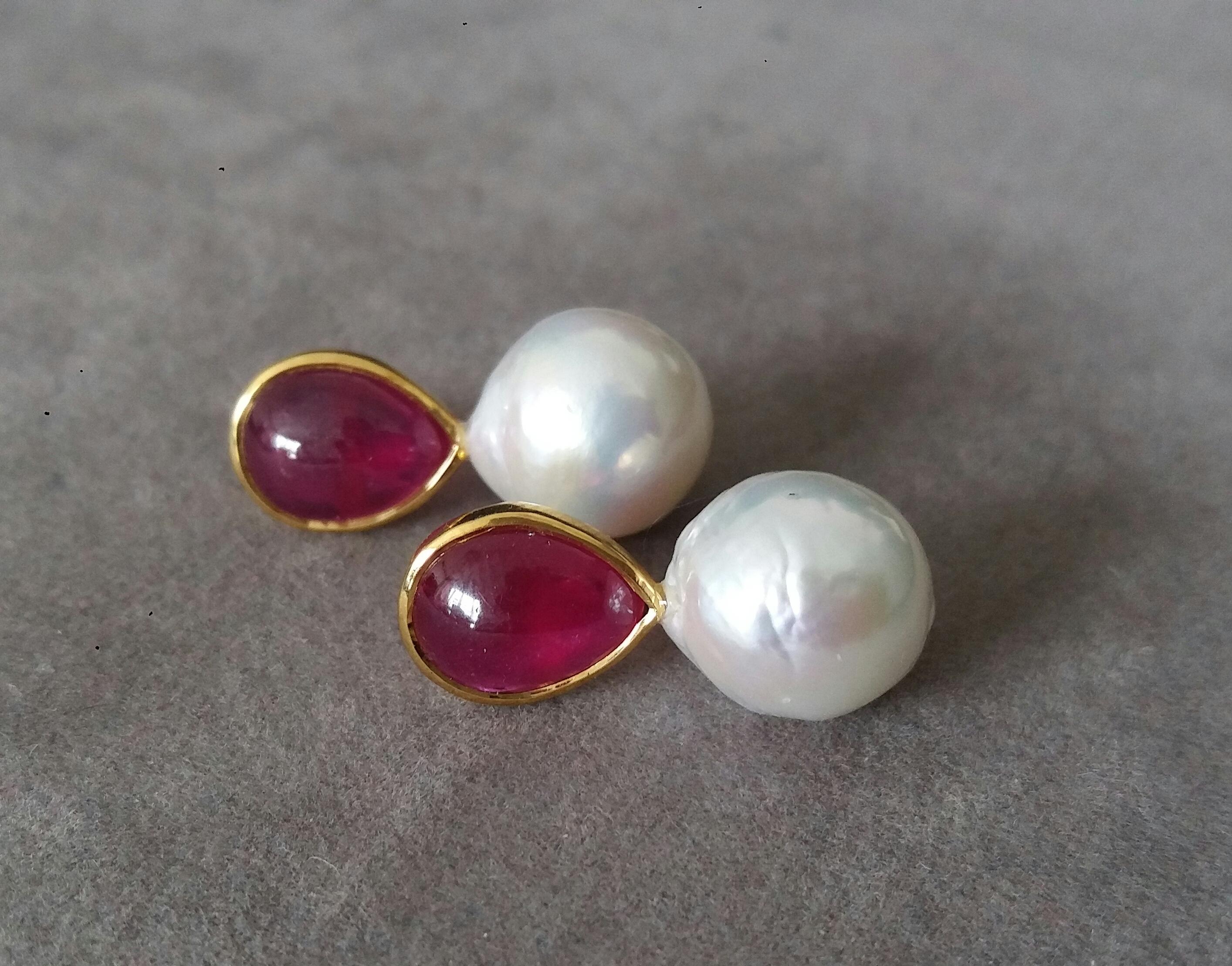 Women's White Baroque Pearls Pear Shape Ruby Cabs 14 Kt Yellow Gold Bezel Stud Earrings For Sale