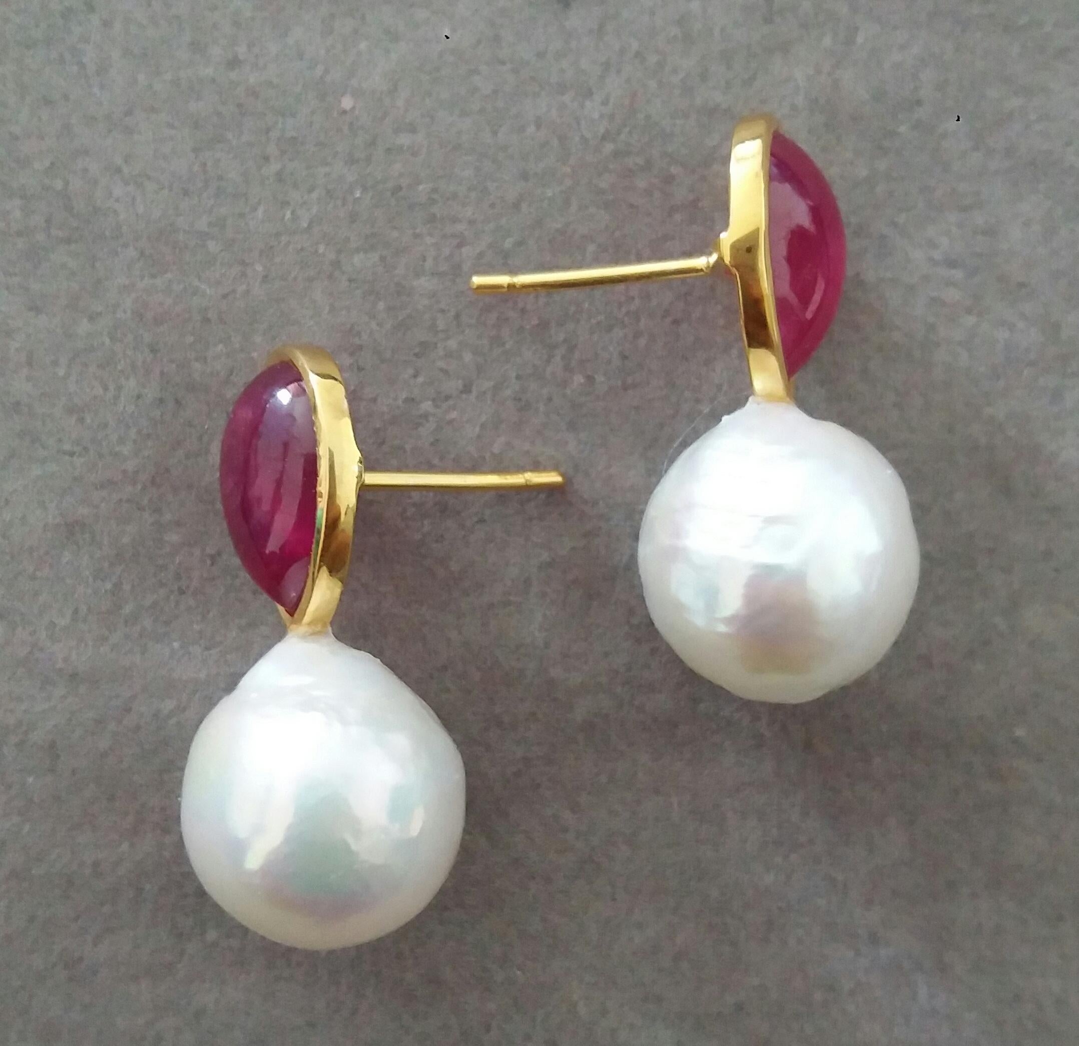 White Baroque Pearls Pear Shape Ruby Cabs 14 Kt Yellow Gold Bezel Stud Earrings For Sale 3
