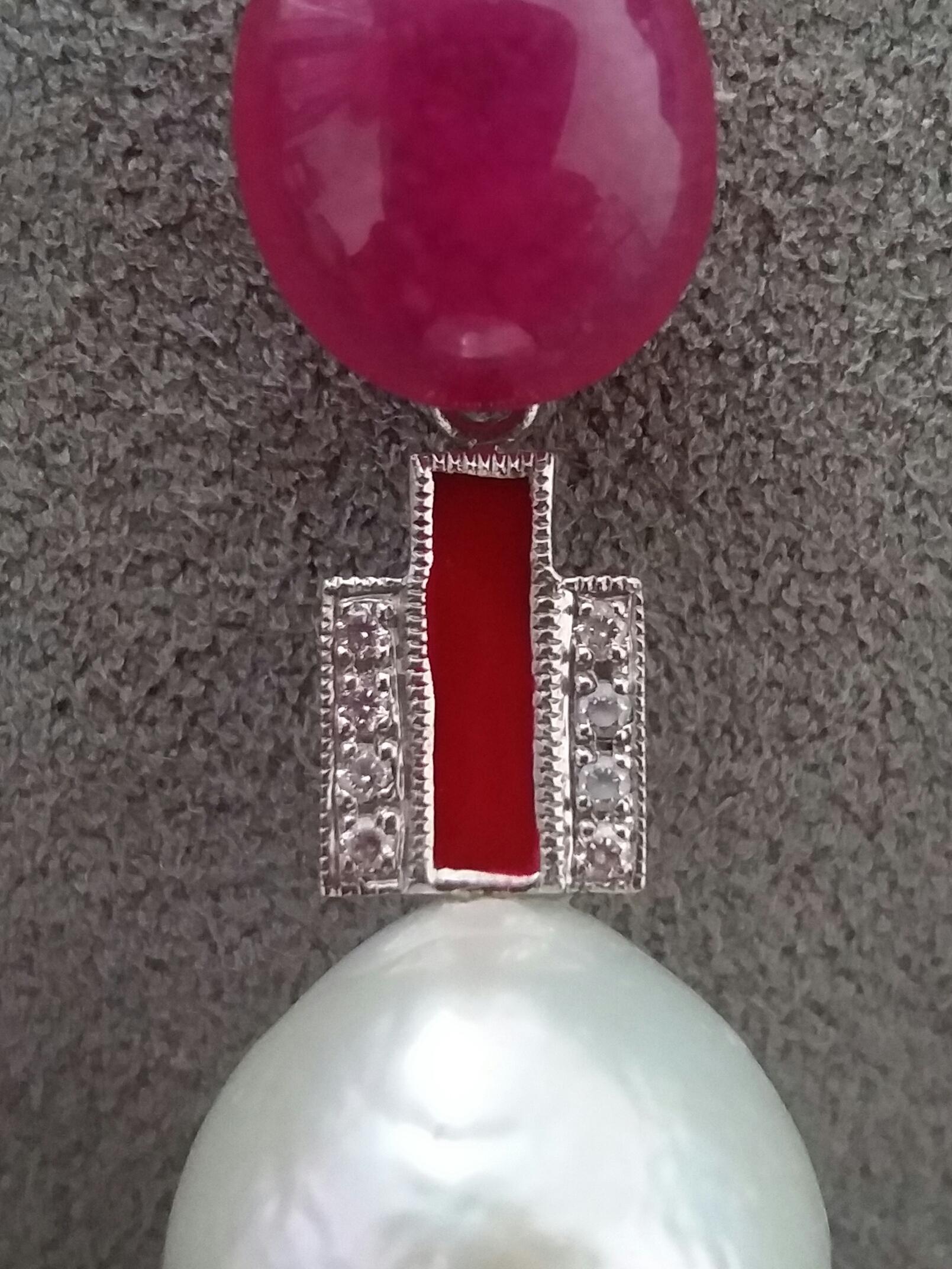 White Baroque Pearls Ruby Cabs White Gold Diamonds Red Enamel Earrings In Good Condition In Bangkok, TH