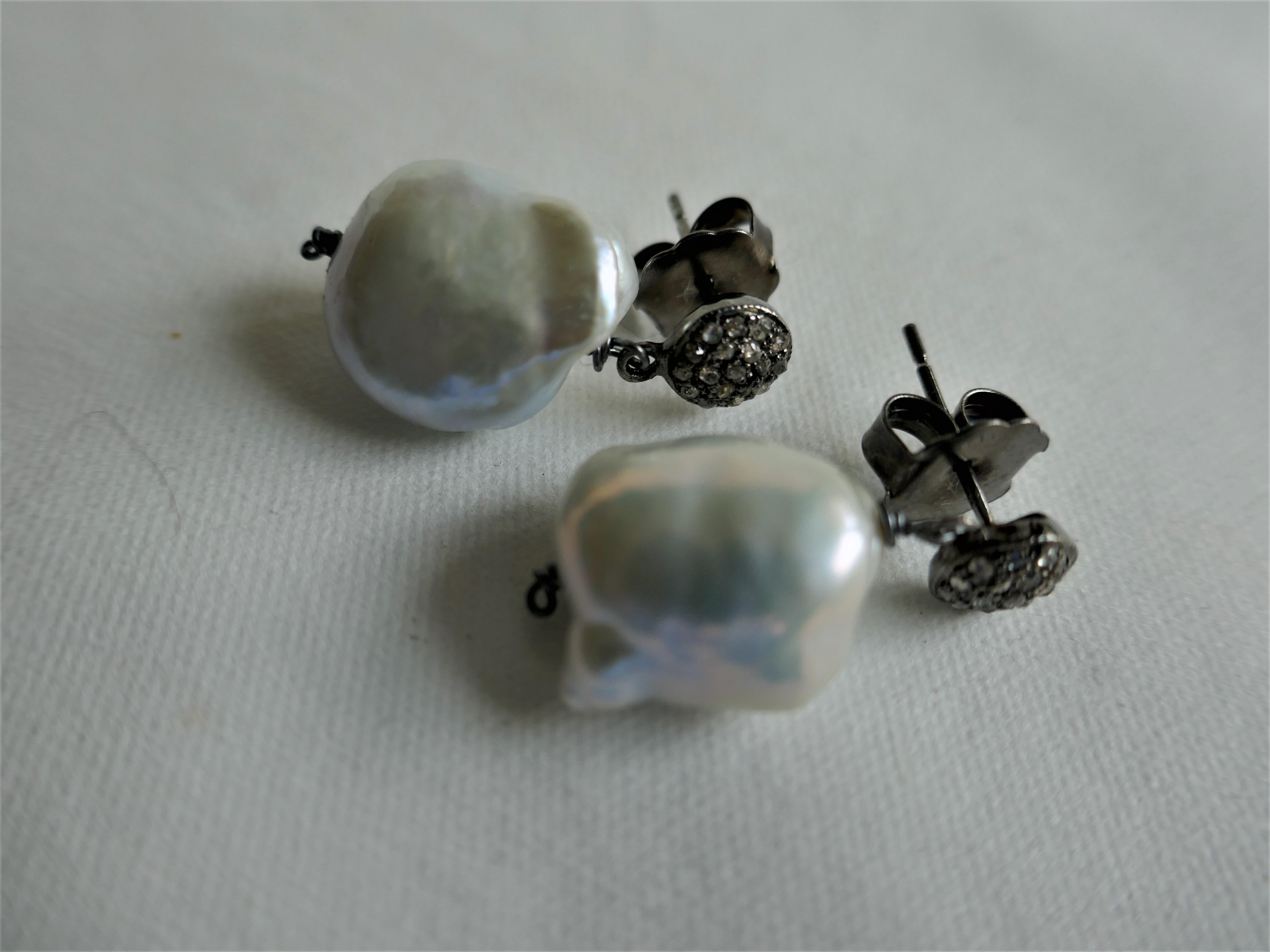 White Baroque Souffle Cultured Pearls 925 Oxidized Silver Diamond Post Earrings In New Condition For Sale In Coral Gables, FL