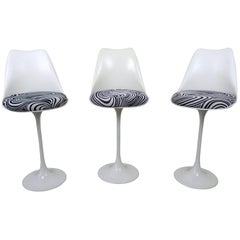 Vintage White Barstools with Tulip Base from Tamburin, Set of Three, Germany, 1970s