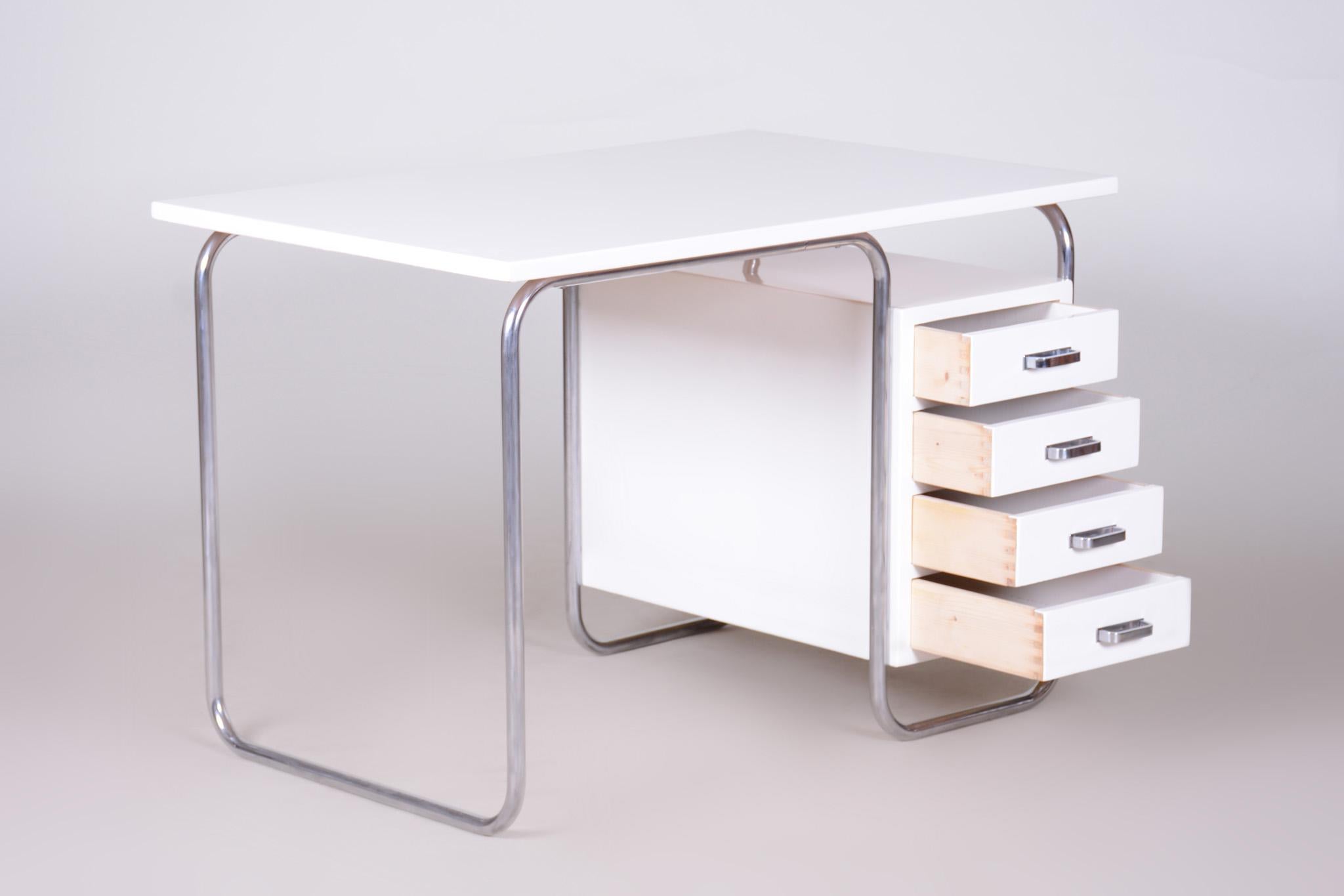 White Bauhaus Writing Desk Made in 1930s Germany by Robert Slezak, Restored 3