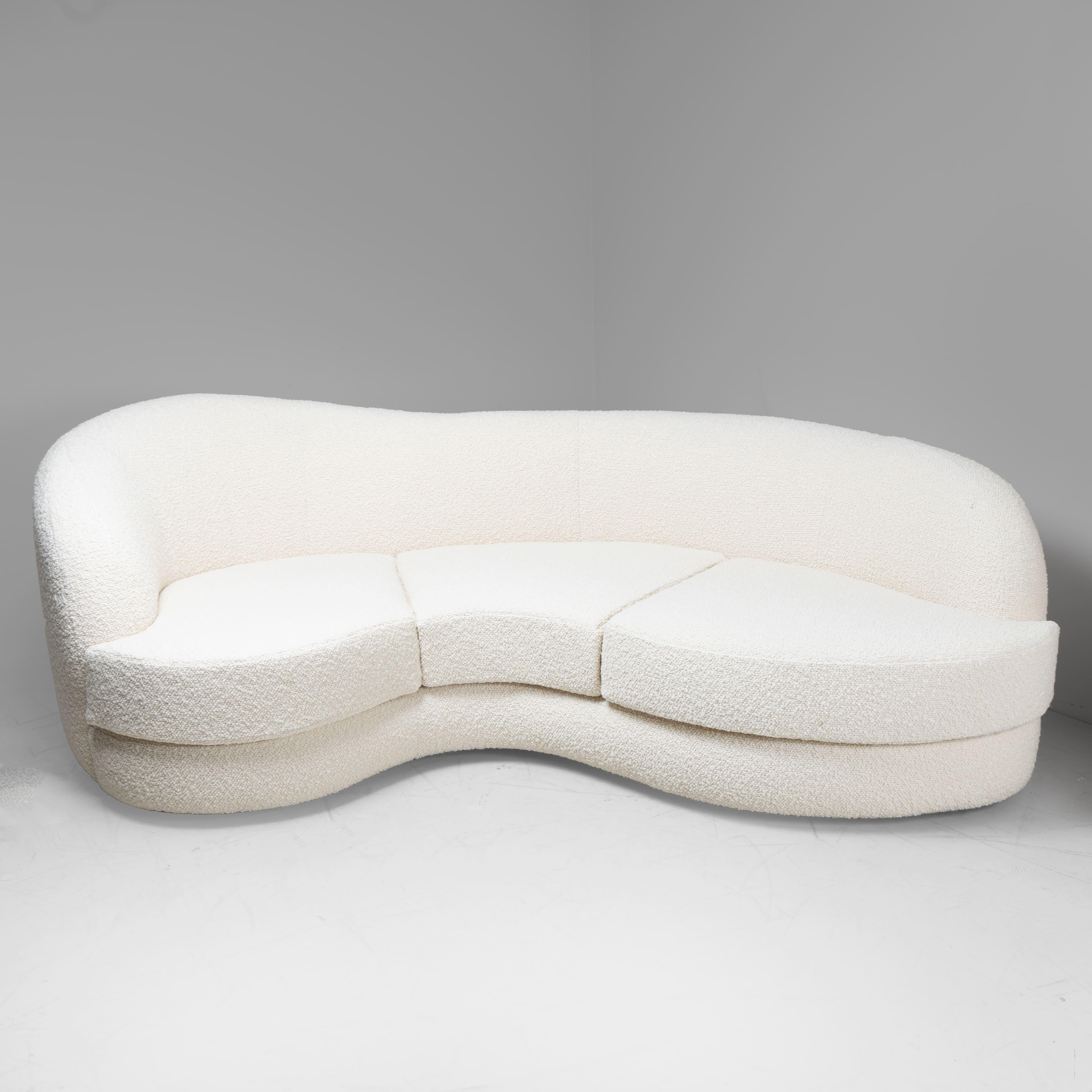 Italian White bean sofa in bouclé, 1960 For Sale