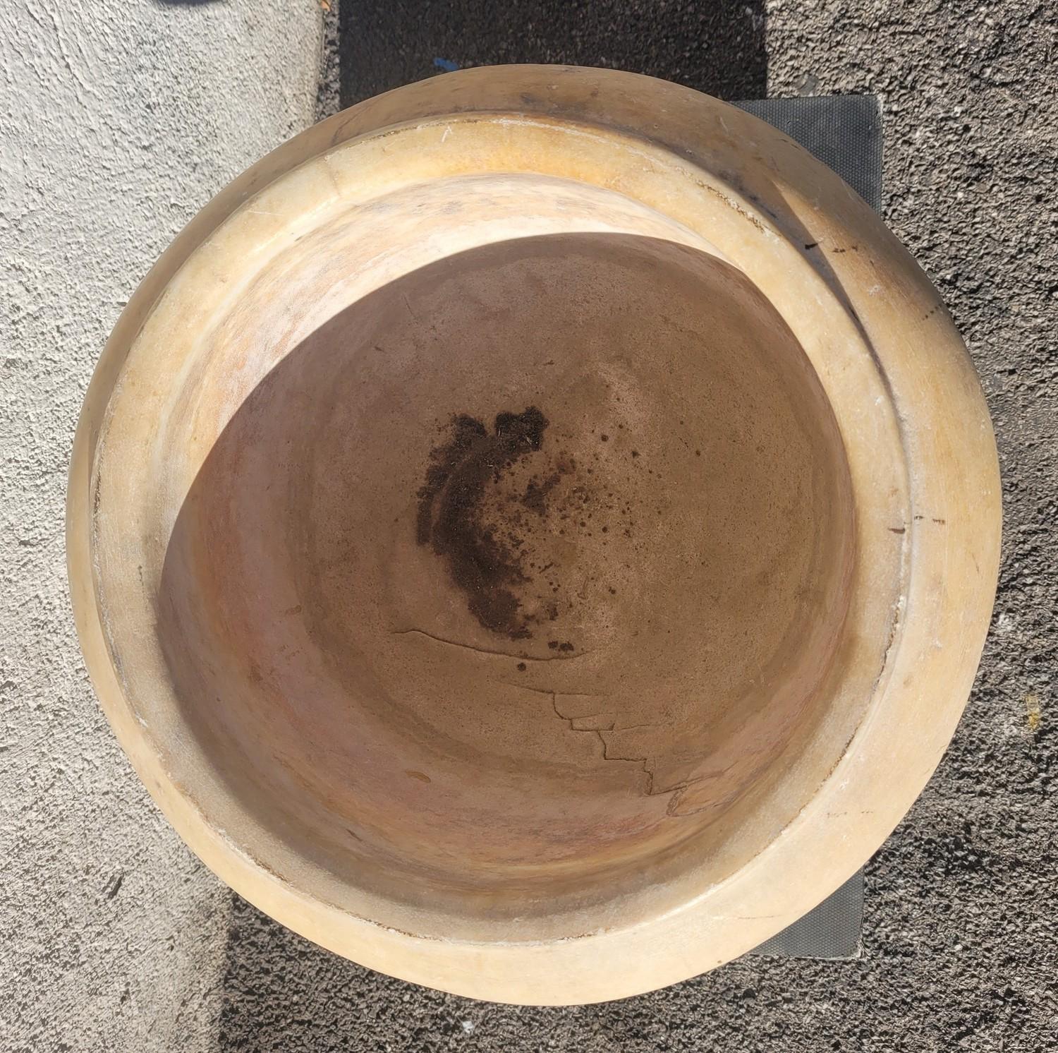 Sockel Basin aus weißem/beigefarbenem Marmor, 19. Jahrhundert (Europäisch) im Angebot