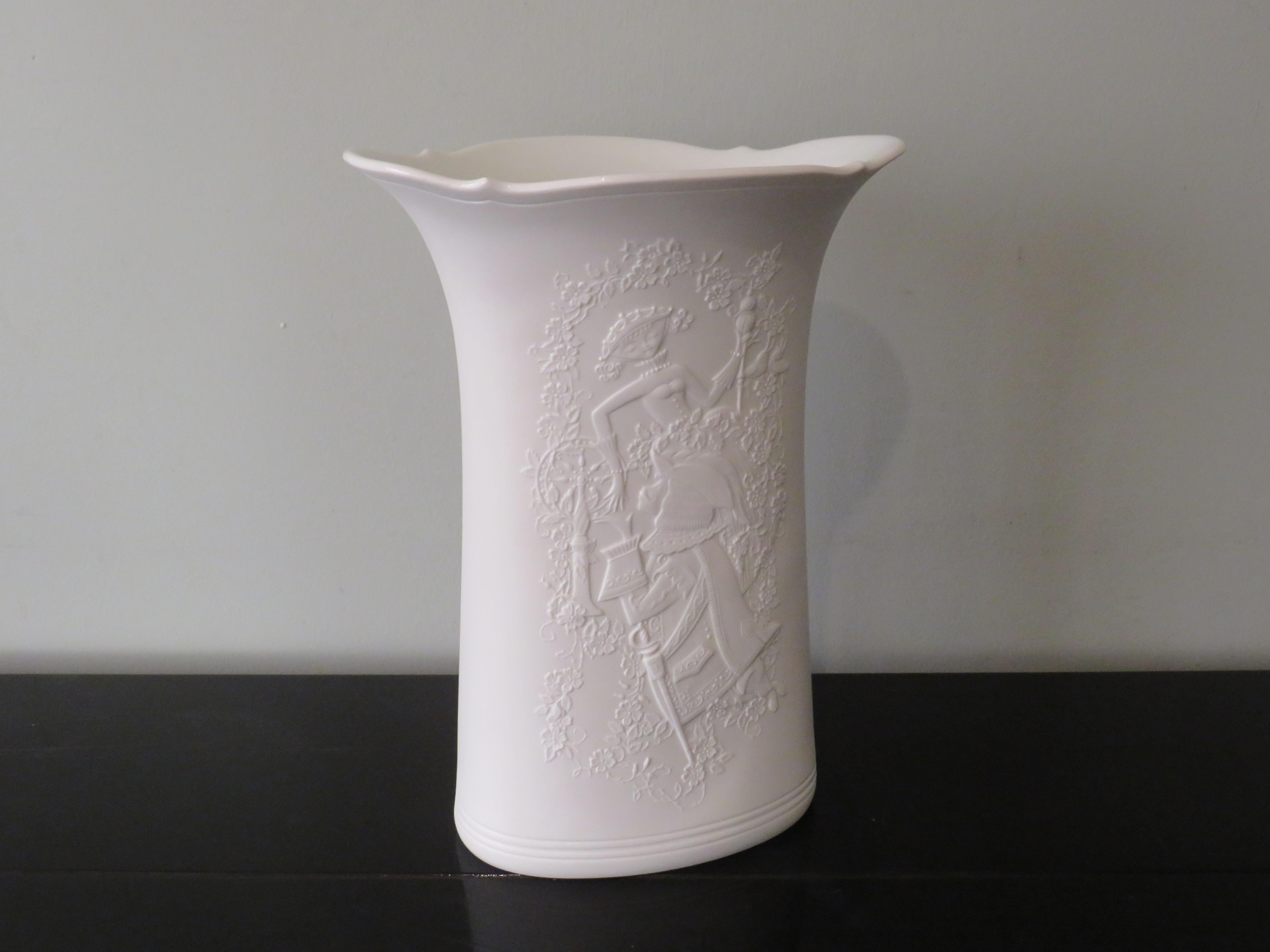 White Biscuit Vase by AK Kaiser, Germany 1970s with Romantic Embossed Motief 3
