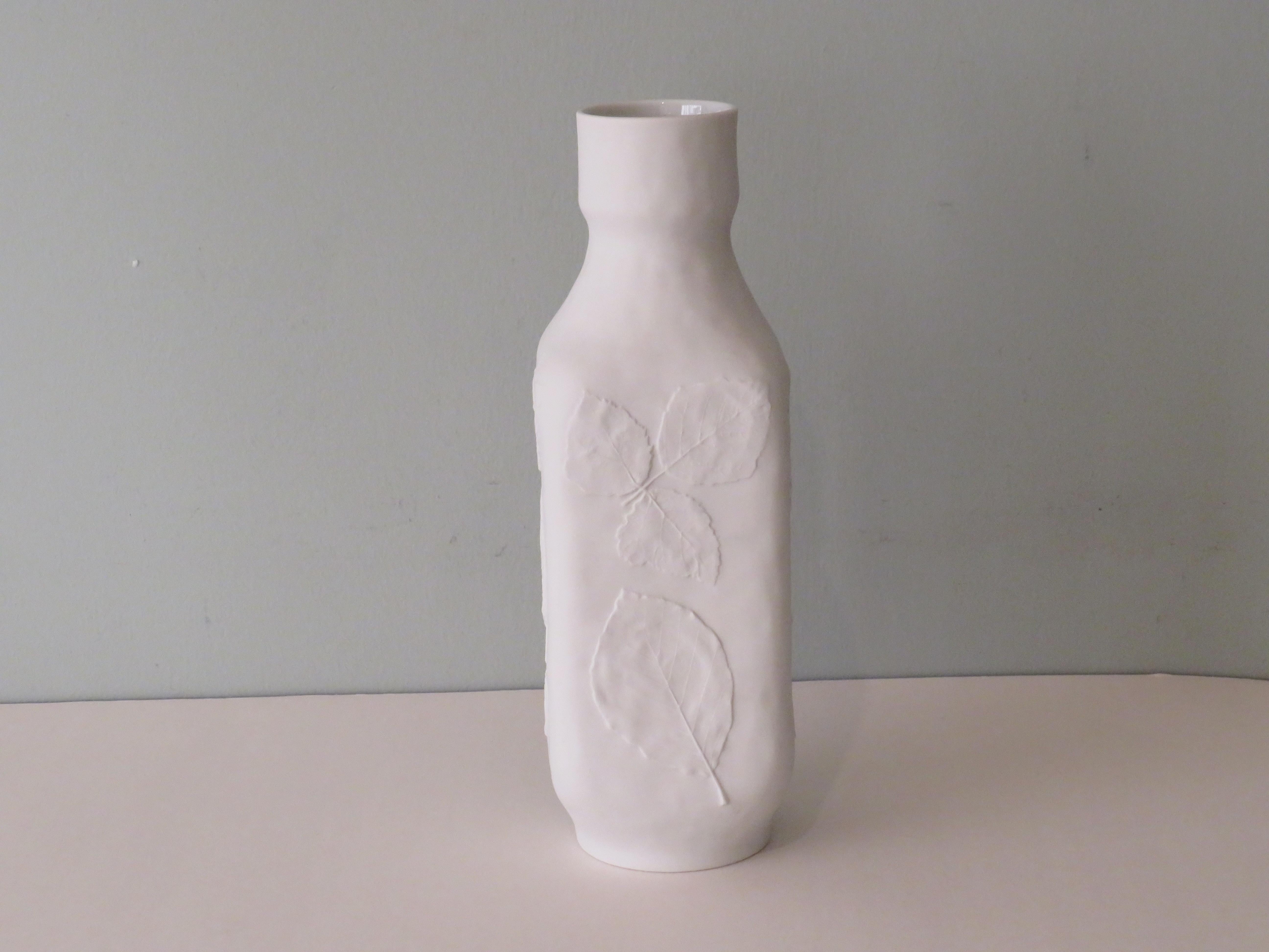 White Biscuit Vase with Floral Embossed Motif, Hutschenreuther, Germany, 1970s For Sale 4