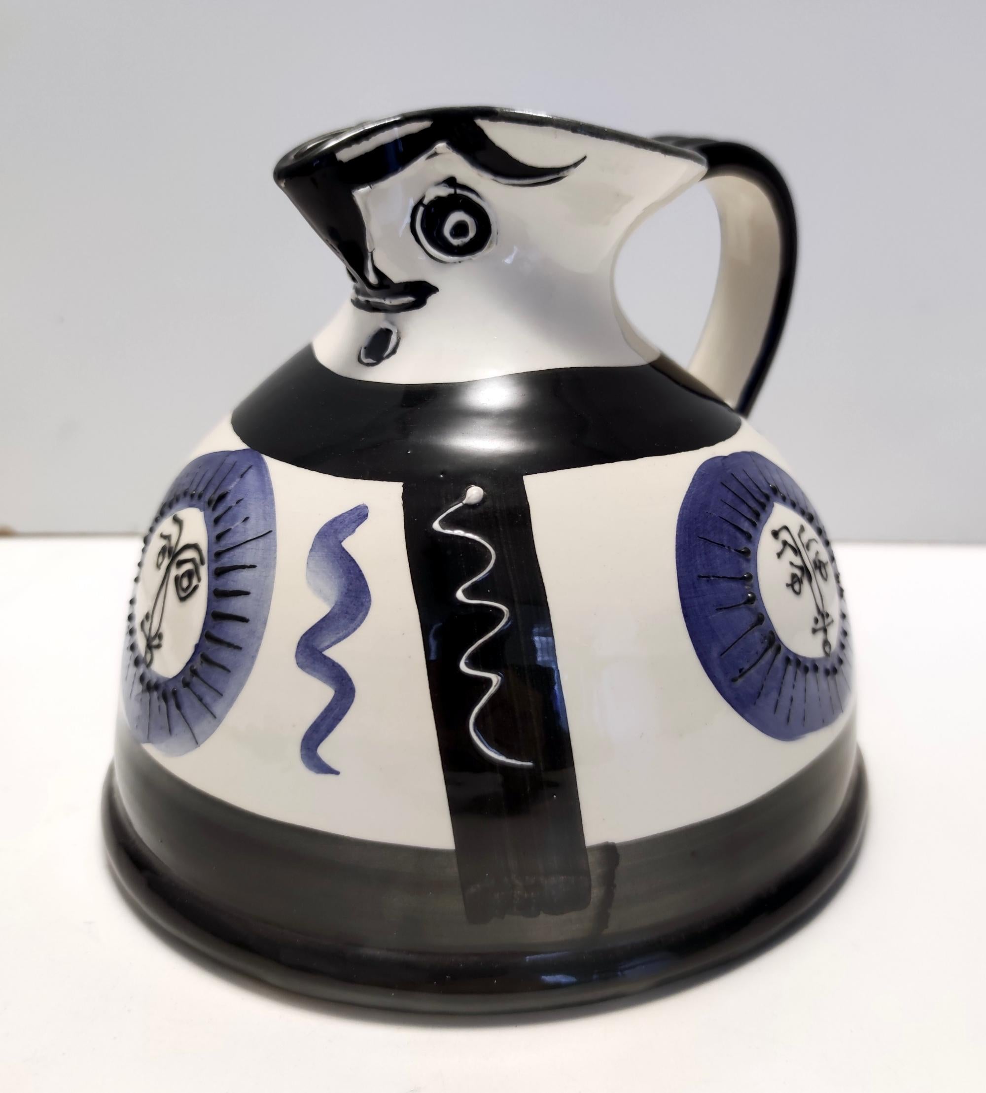 White, Black and Blue Hand-Painted Ceramic Jug / Vase in the Style of Picasso In Excellent Condition For Sale In Bresso, Lombardy