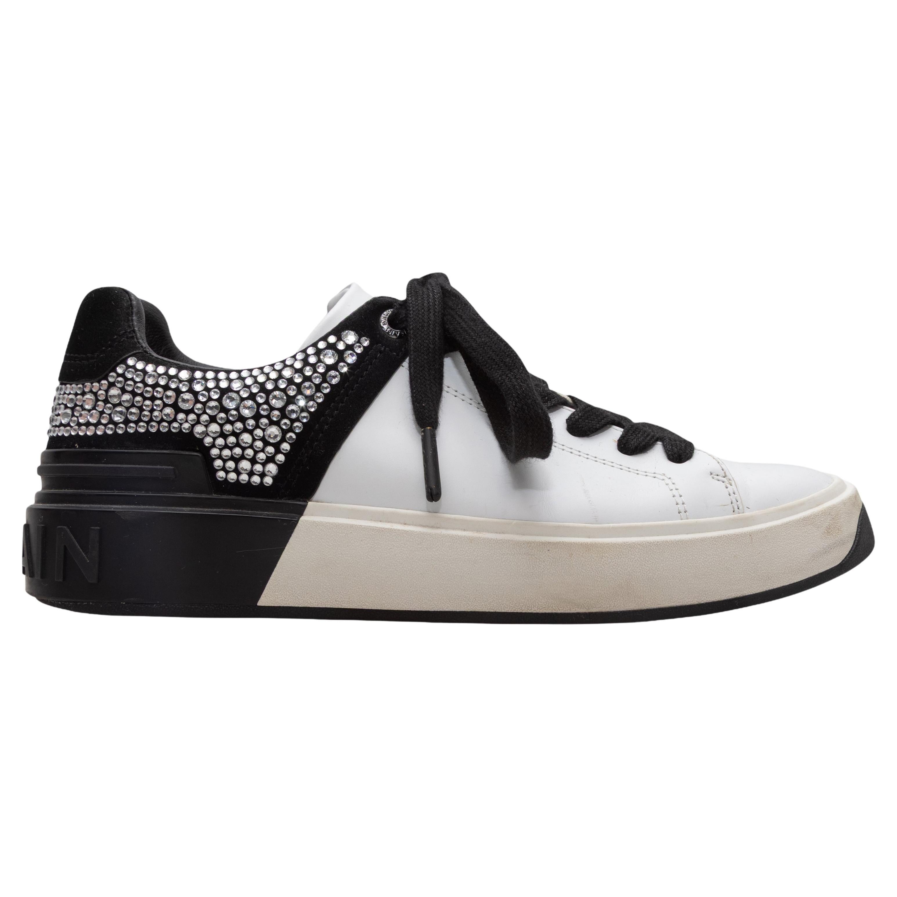 Weiße
Schwarze Balmain Crystal-Embellished Low-Top Sneakers Größe 37