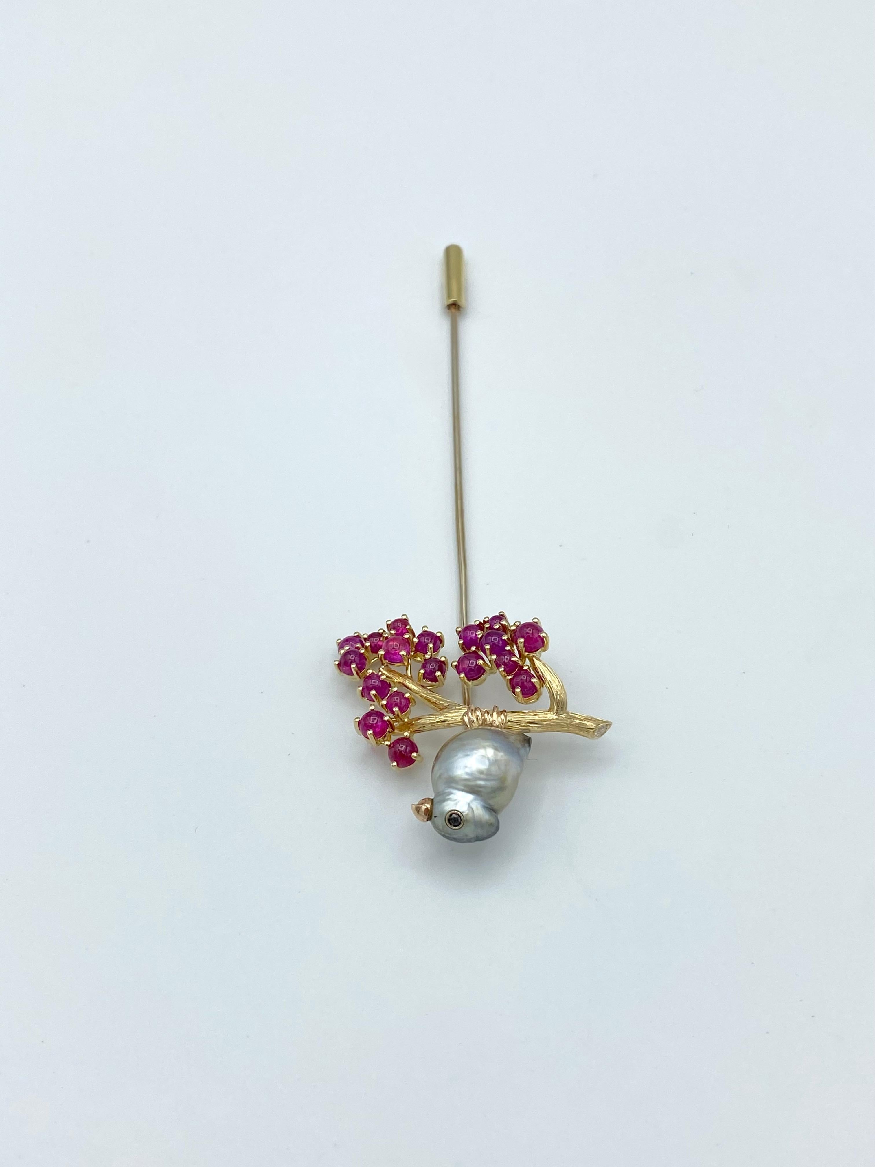 Women's or Men's White Black Diamond Ruby 18kt Gold Keshi Tahitian Pearl Pin Stick Brooch For Sale