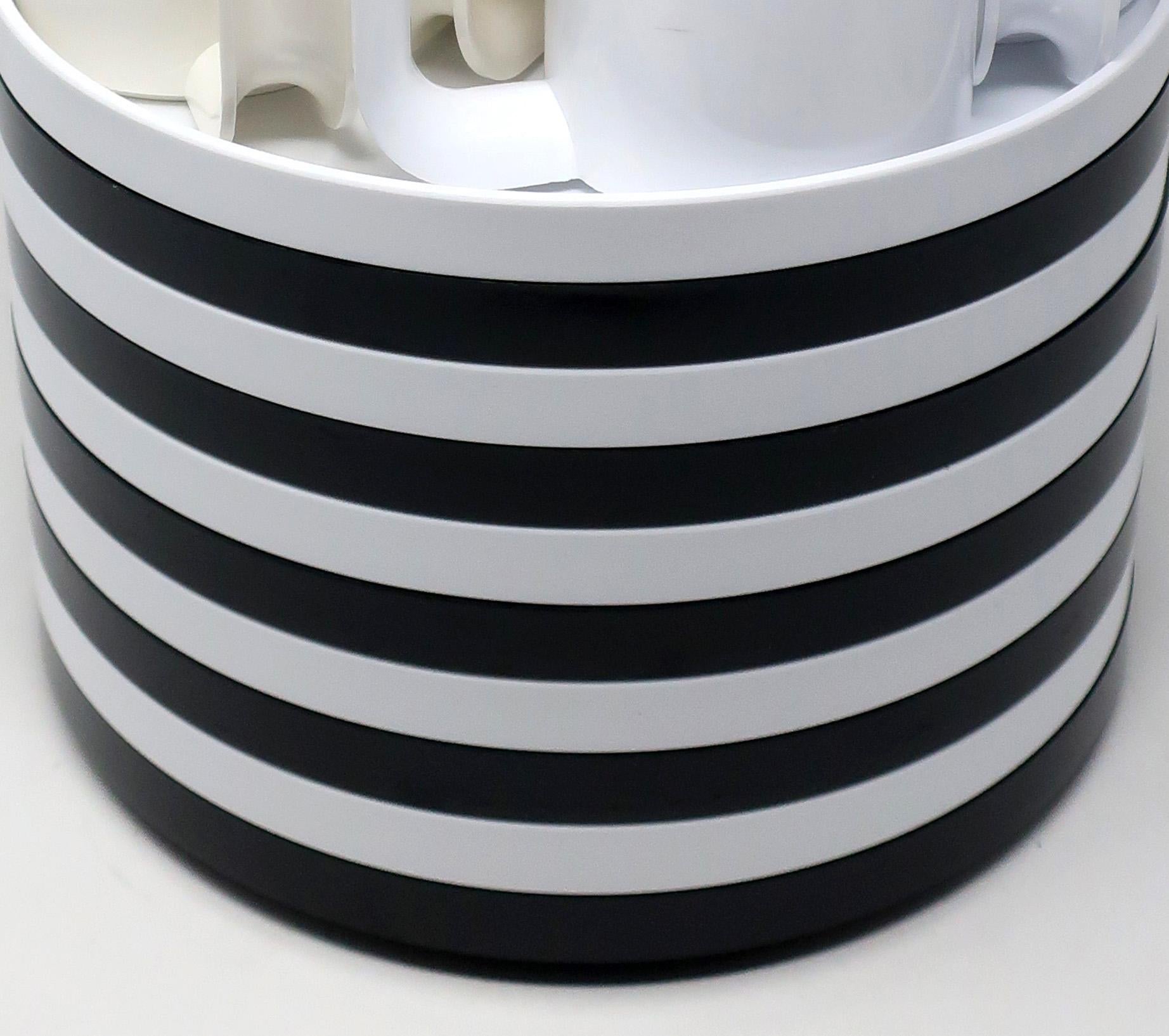 20th Century White & Black Dinnerware by Vignelli for Heller, Set of 22