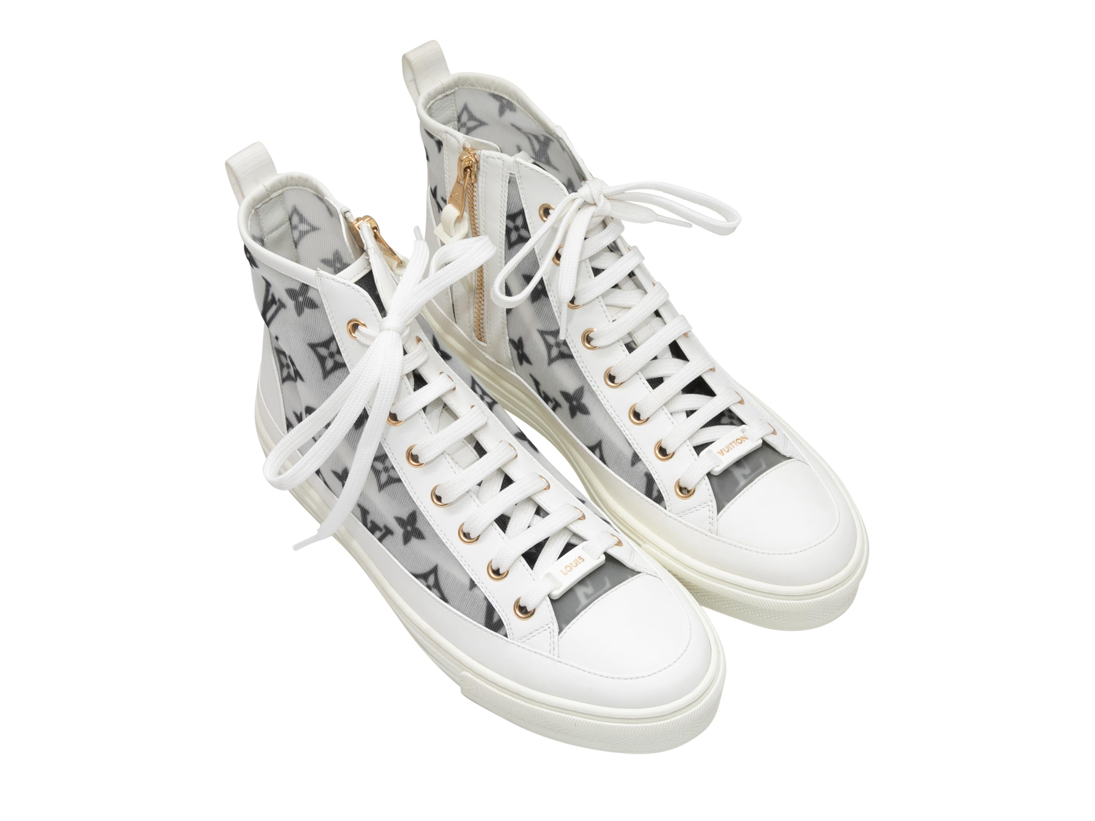 White & Black Louis Vuitton Monogram High-Top Sneakers Size 38 In Good Condition For Sale In New York, NY