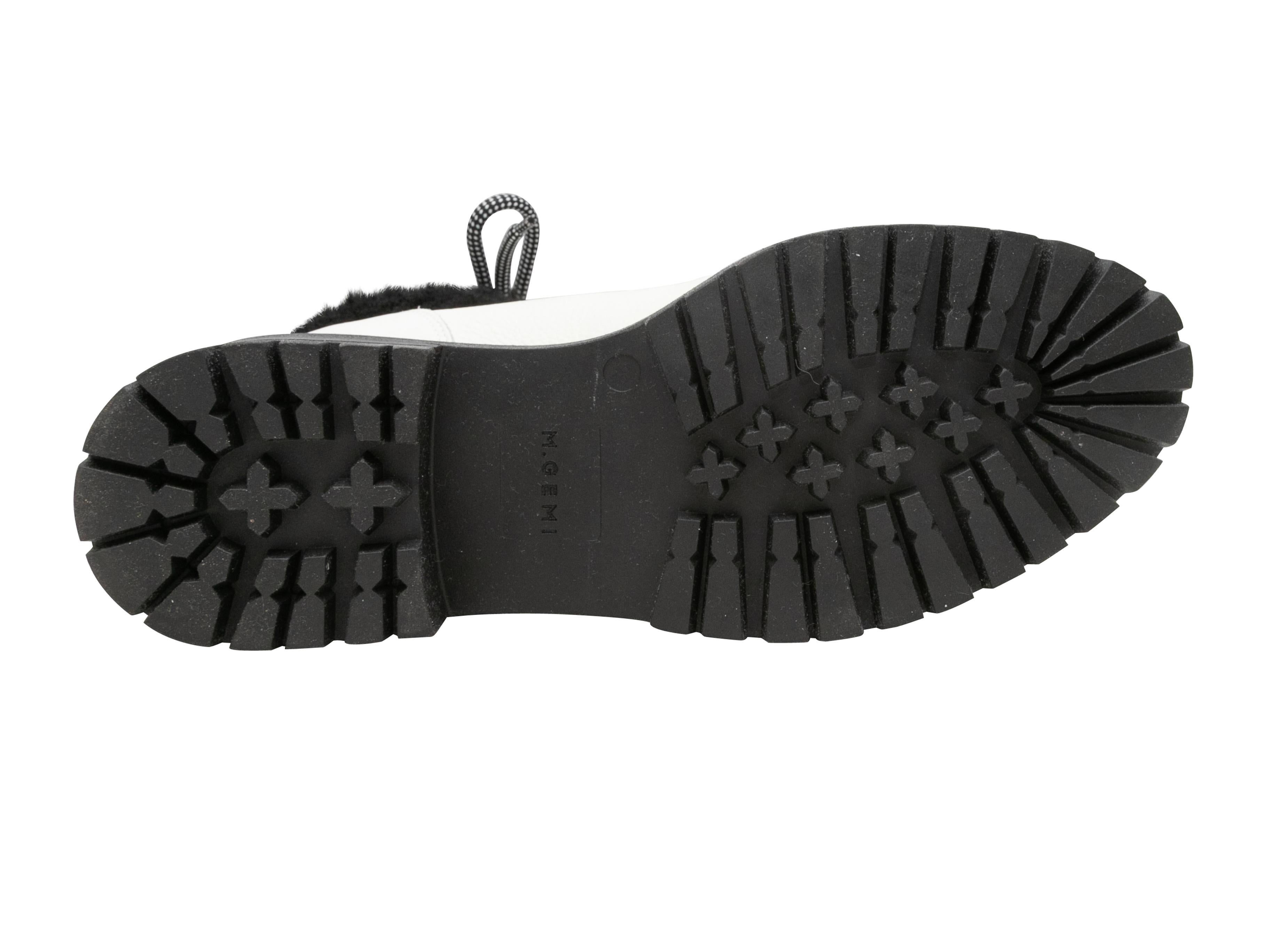 De las mujeres Botines con ribete de piel de oveja blancos y negros M.Gemi Talla 41 en venta