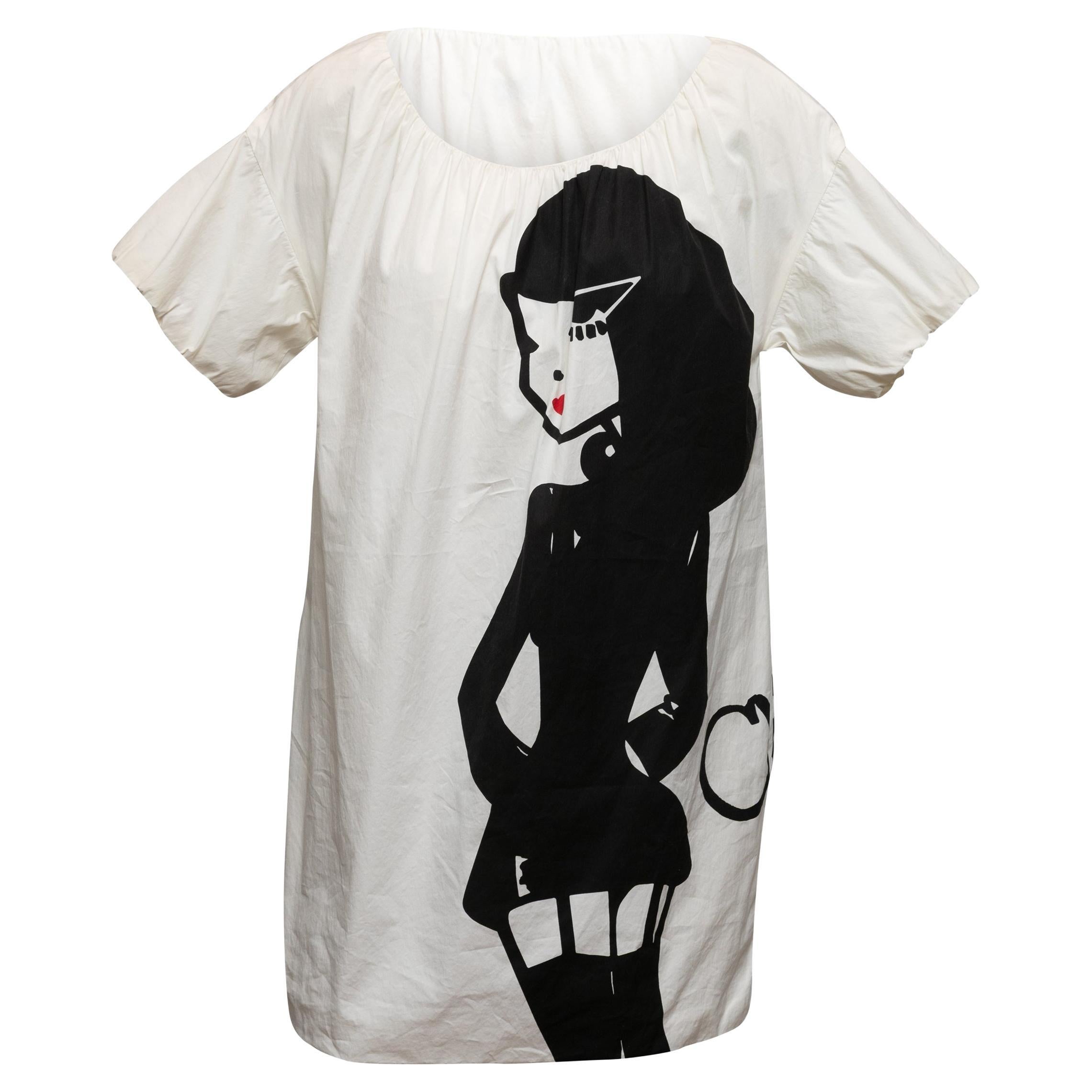 Mini-tunique Moschino imprimée Cheap and Chic blanche et noire taille US 6