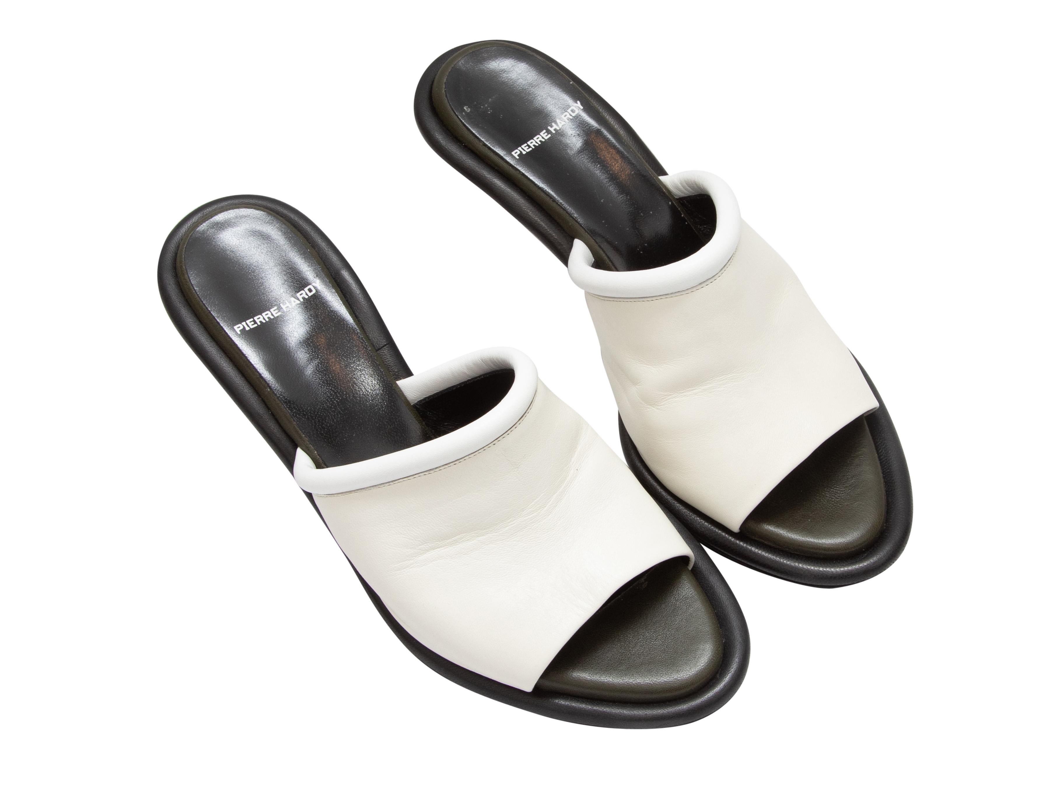White and black leather kitten heel slide sandals by Pierre Hardy. 2.5
