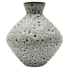 Vase en céramique Studio blanc et noir par Wilhelm & Ellis Ceramics, années 1960, Allemagne