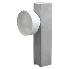 White Block Tischlampe von +kouple