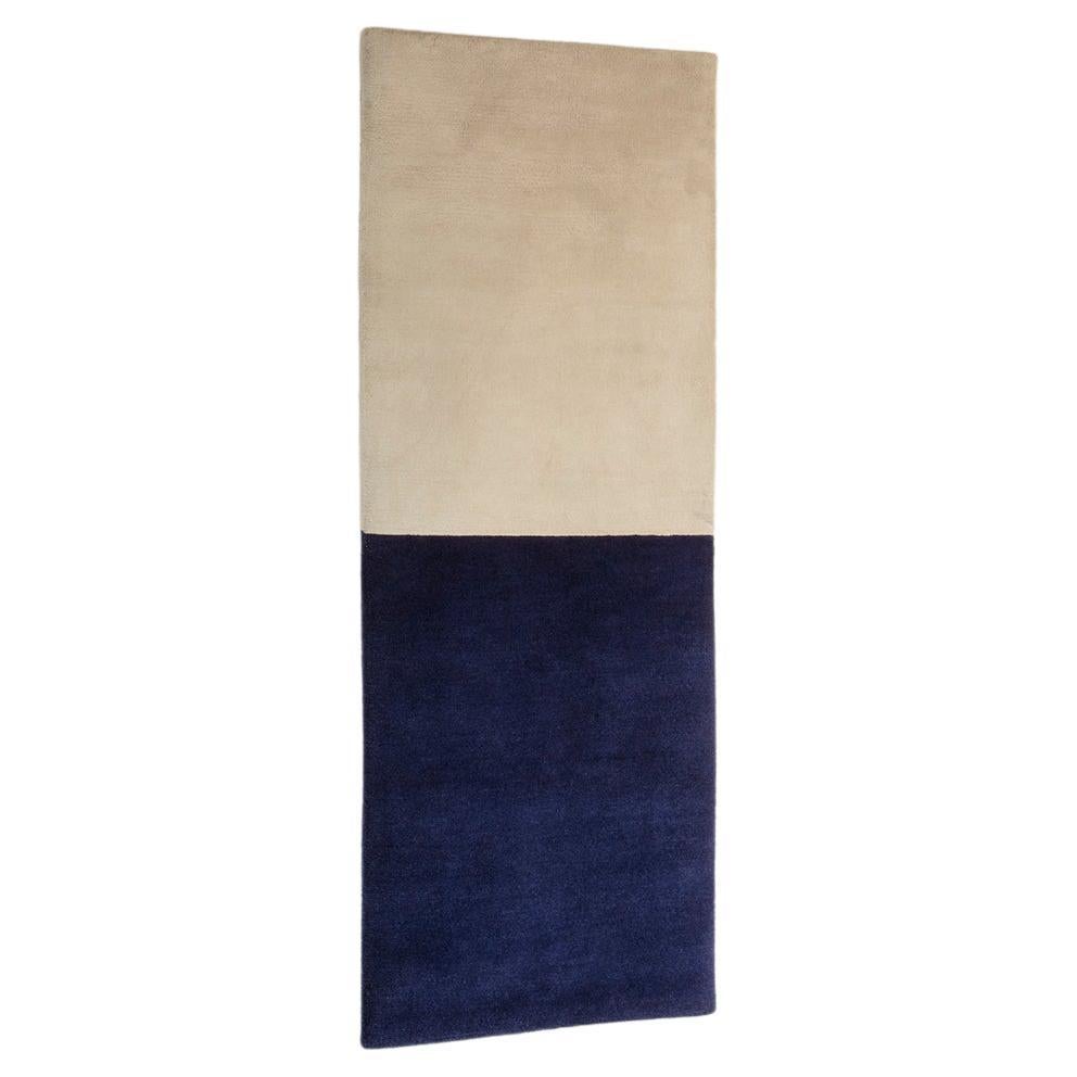 Handgewebter Wandteppich in Weiß/Blau von Calyah