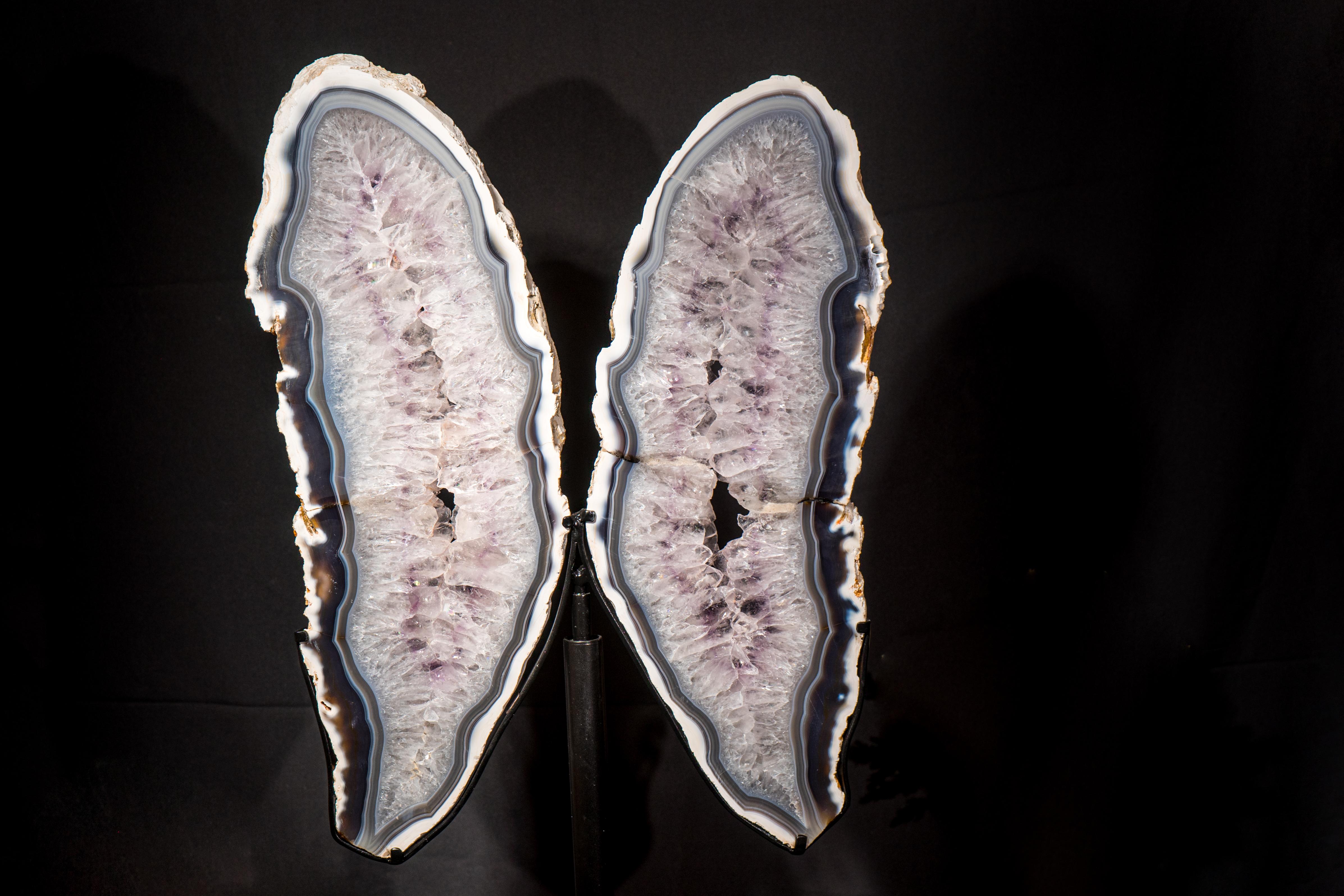 Geode con ali di farfalla in agata bianca e blu in vendita 5