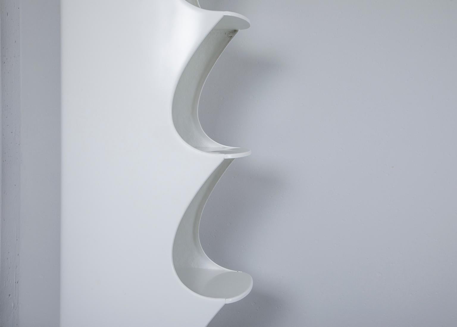 White Bookcase by Valerie Dubrocinskis for Rodier, FR For Sale 1