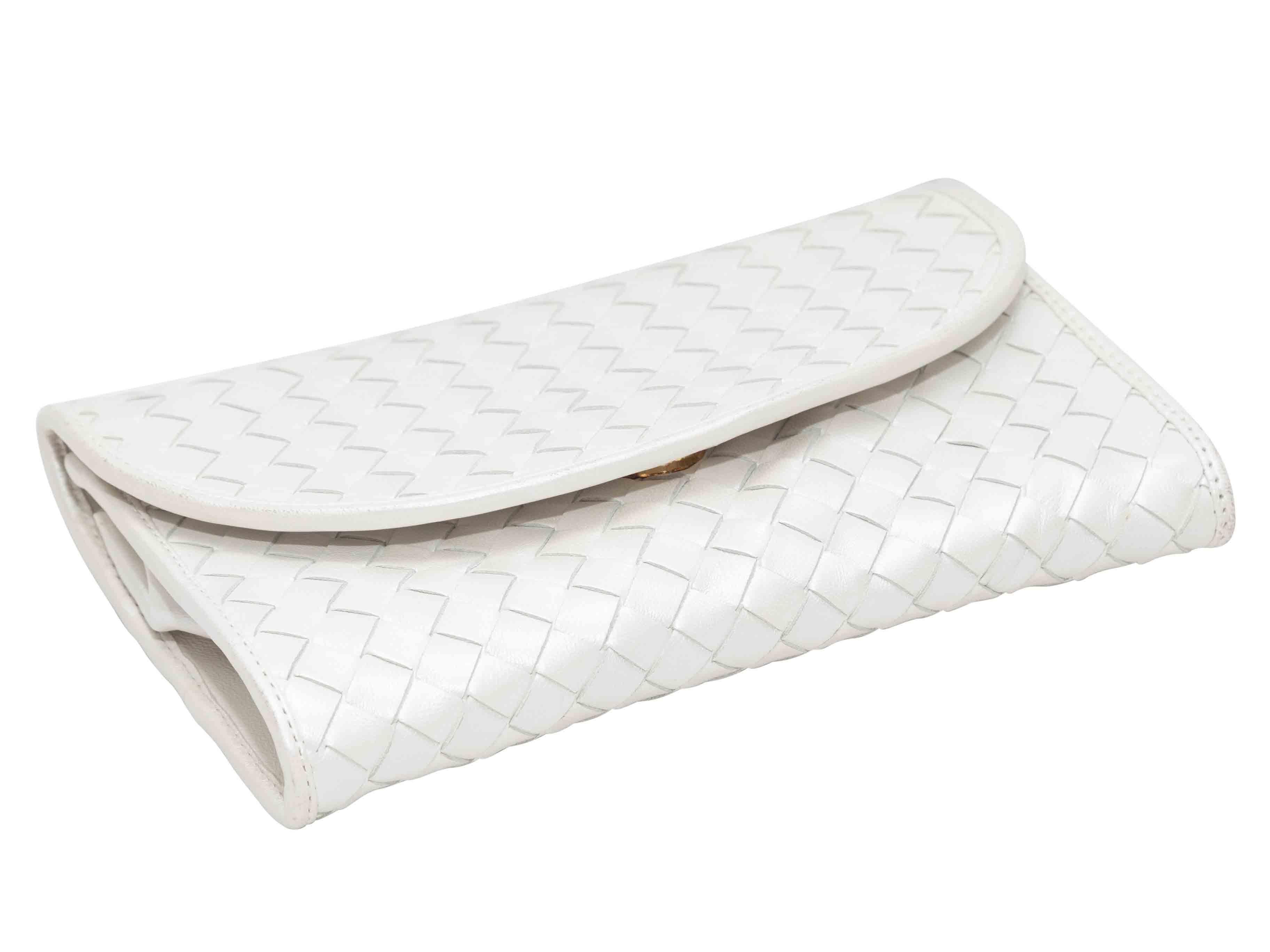 White Bottega Veneta Intrecciato Crossbody Bag Bon état - En vente à New York, NY