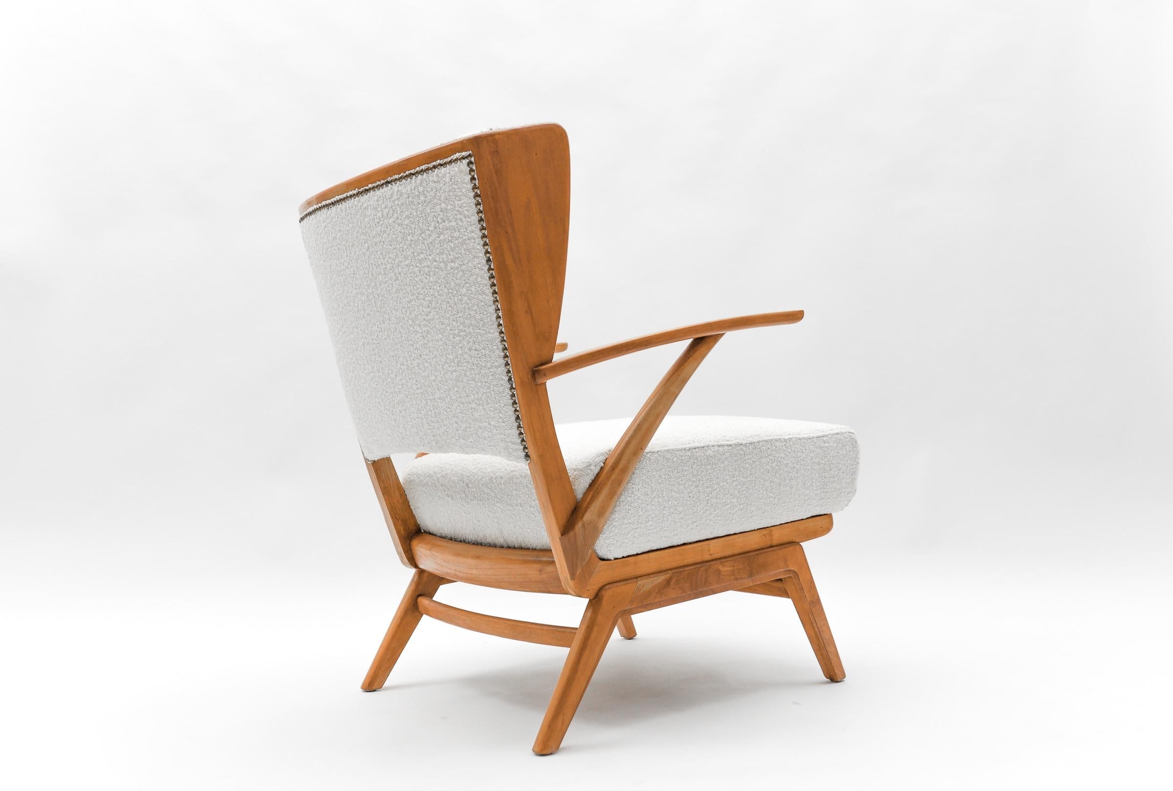 Bouclé White Boucle Fabric and Wooden Wingback Armchair, Italy, 1950s For Sale