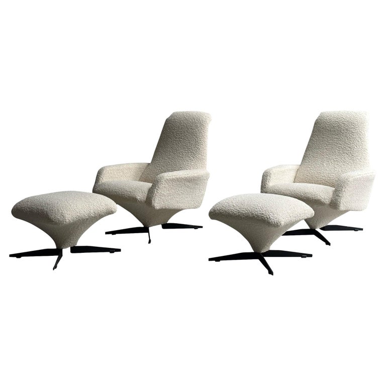 White Bouclé Upholstered Pair Chairs with Ottomans, Italy, 1960s For