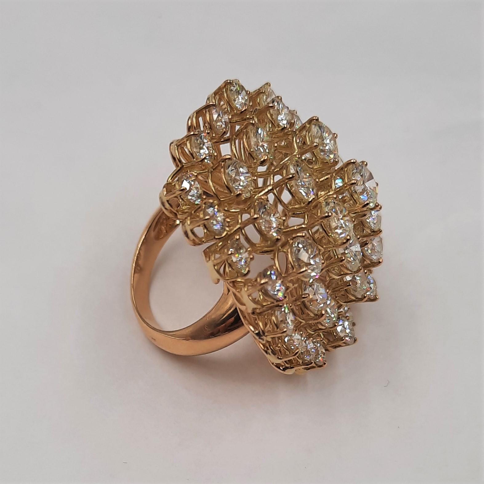 Weißer Diamant im Brillantschliff 18 Karat Gelbgold Ring (Zeitgenössisch) im Angebot