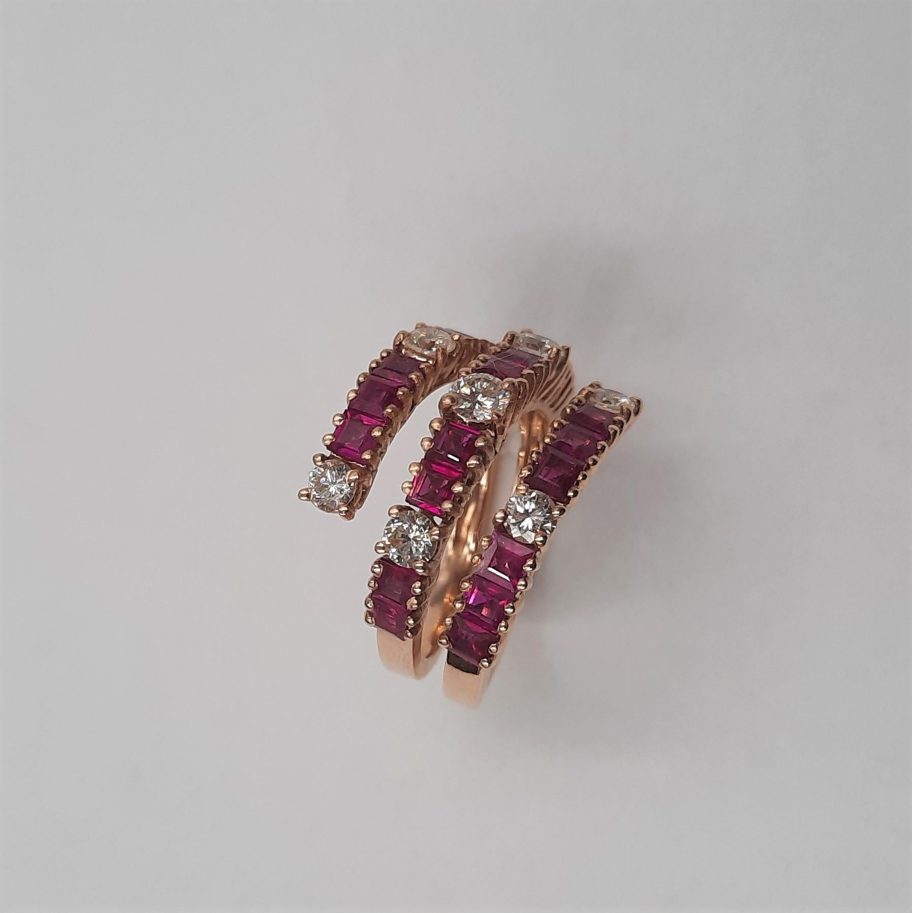 White Brilliant Cut Diamond Ruby 18 Carats Rose Gold Ring In New Condition For Sale In Marcianise, CE, IT