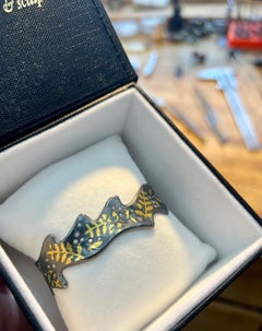 White Brilliant Diamond Scattered 24K Keum-boo Gold Leaf Jagged Cuff Bracelet