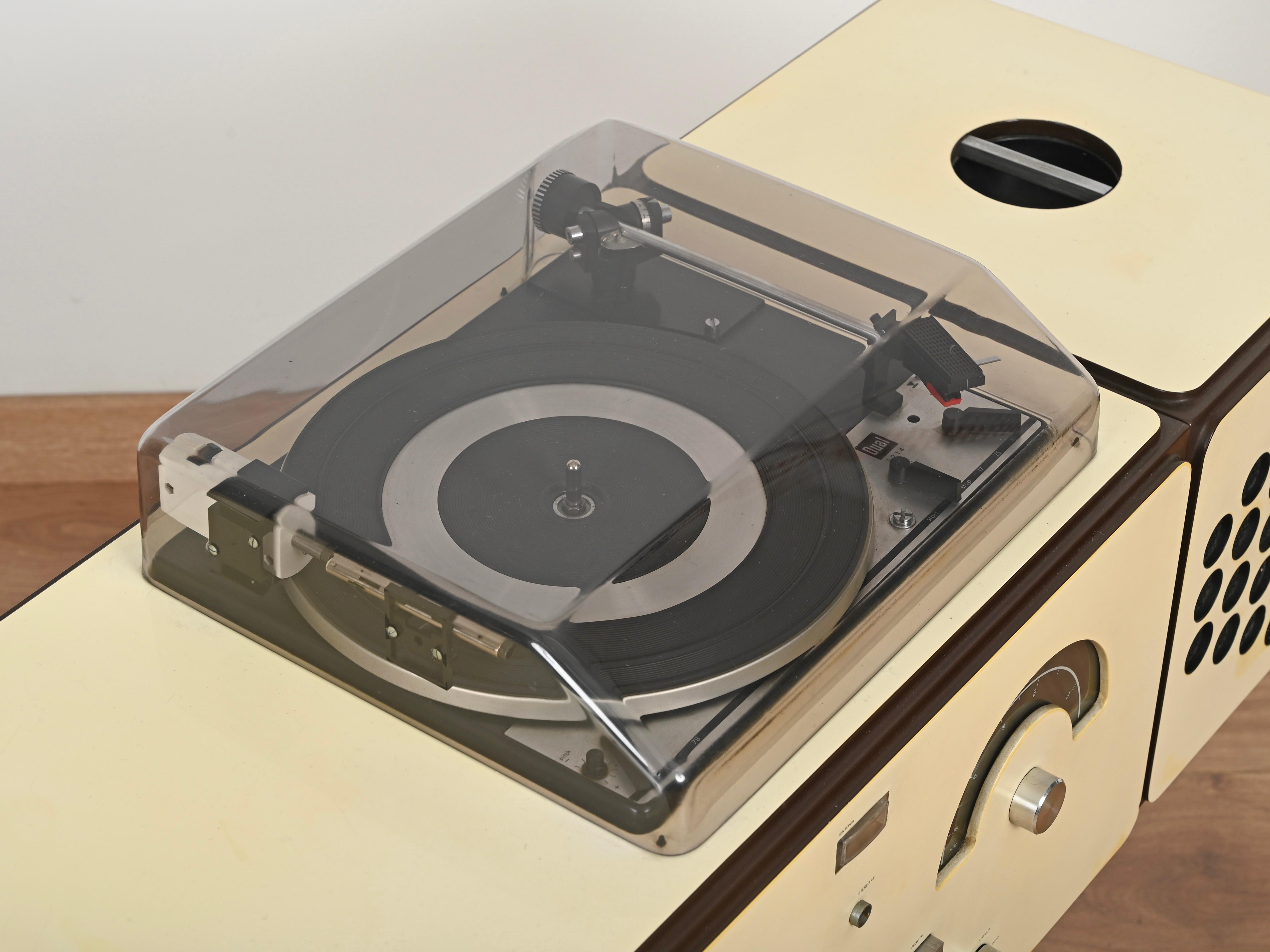 Radiofonografo e giradischi Brionvega RR126 bianco di Castiglioni, Italia 1965 in vendita 11