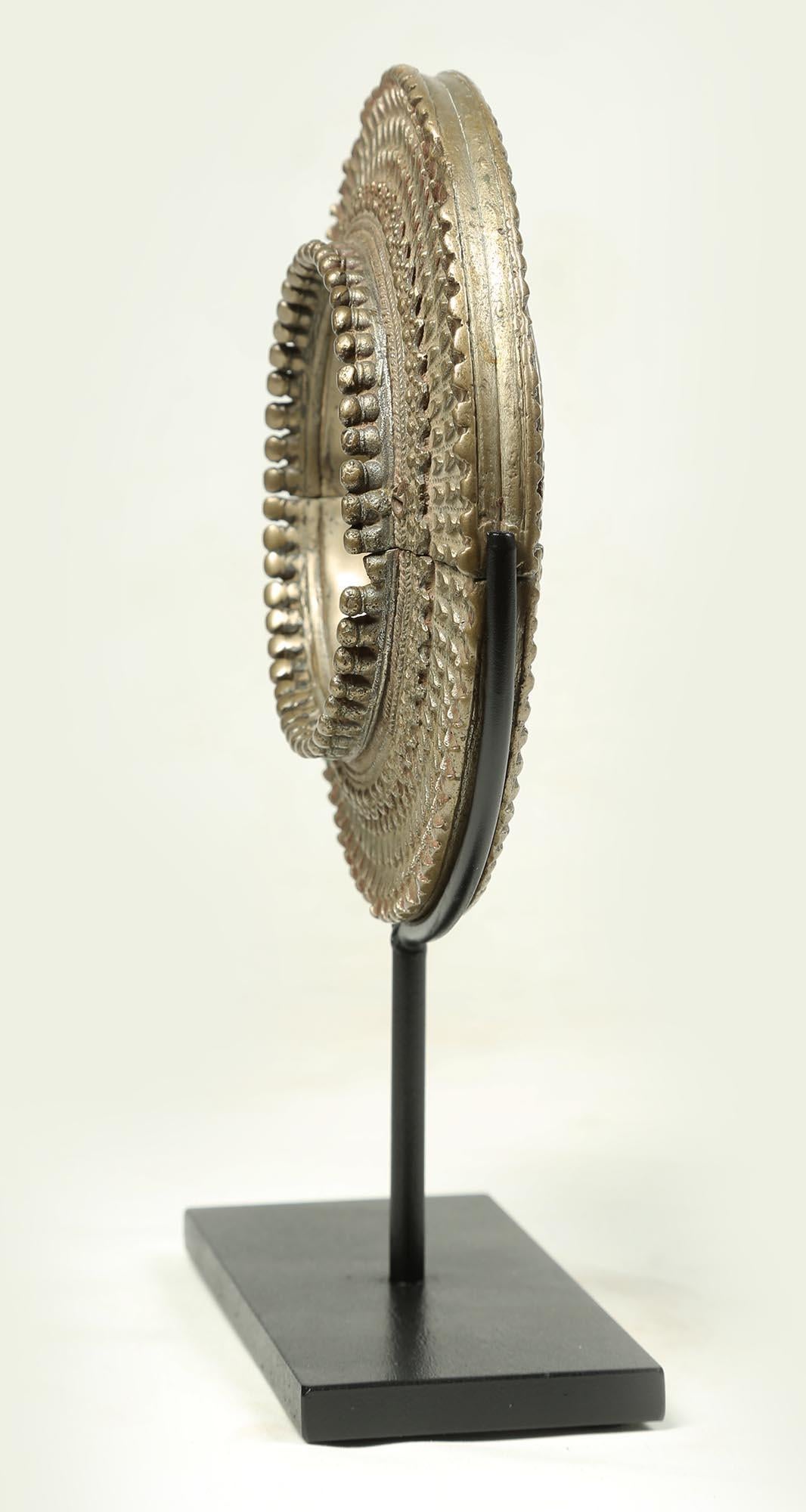 White Bronze East African or Asian Large Bracelet, Early 20th Century Fine In Good Condition For Sale In Santa Fe, NM