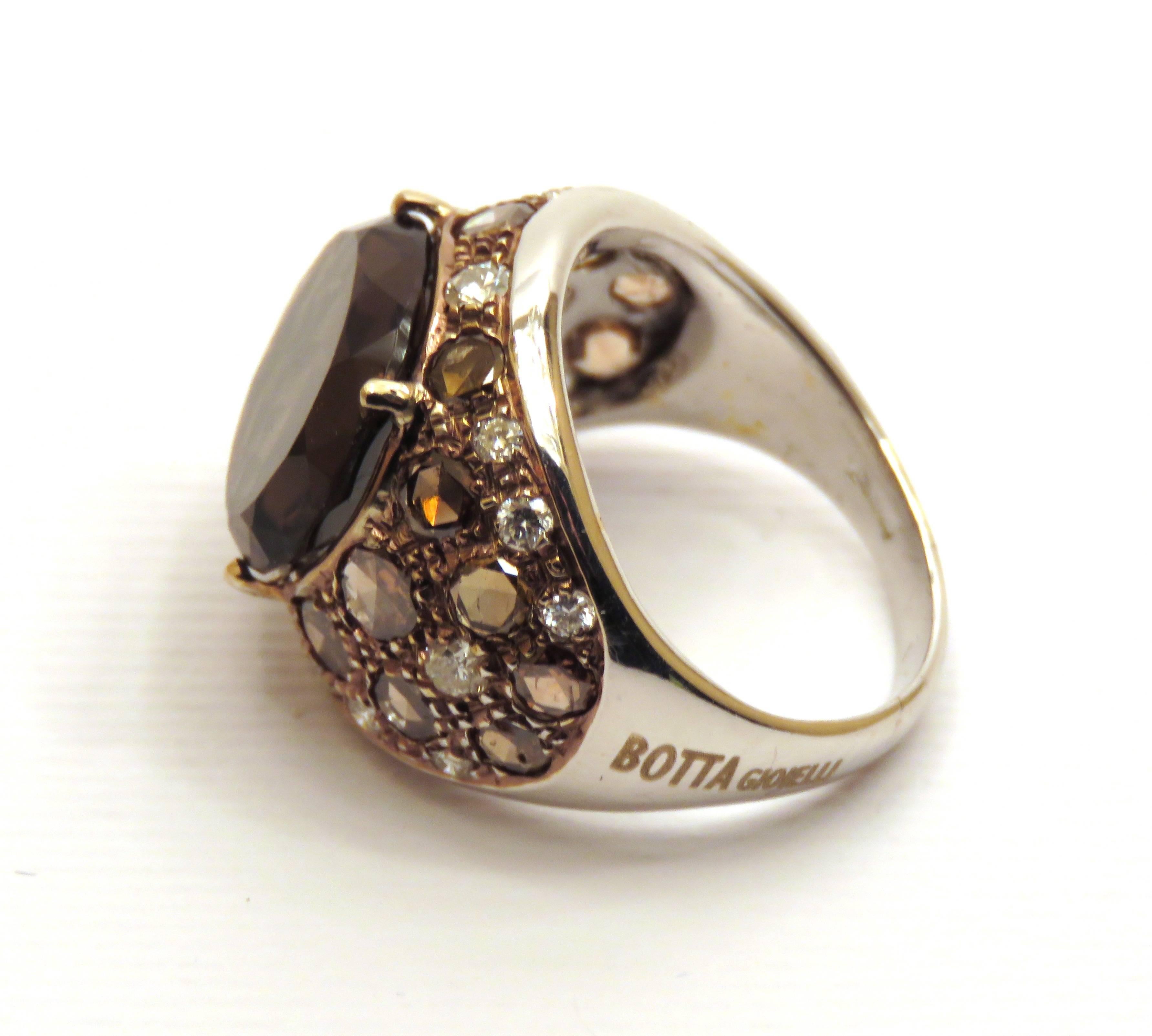 Brilliant Cut White Brown Diamonds Citrine 18 Karat Gold Cocktail Ring Handcrafted in Italy
