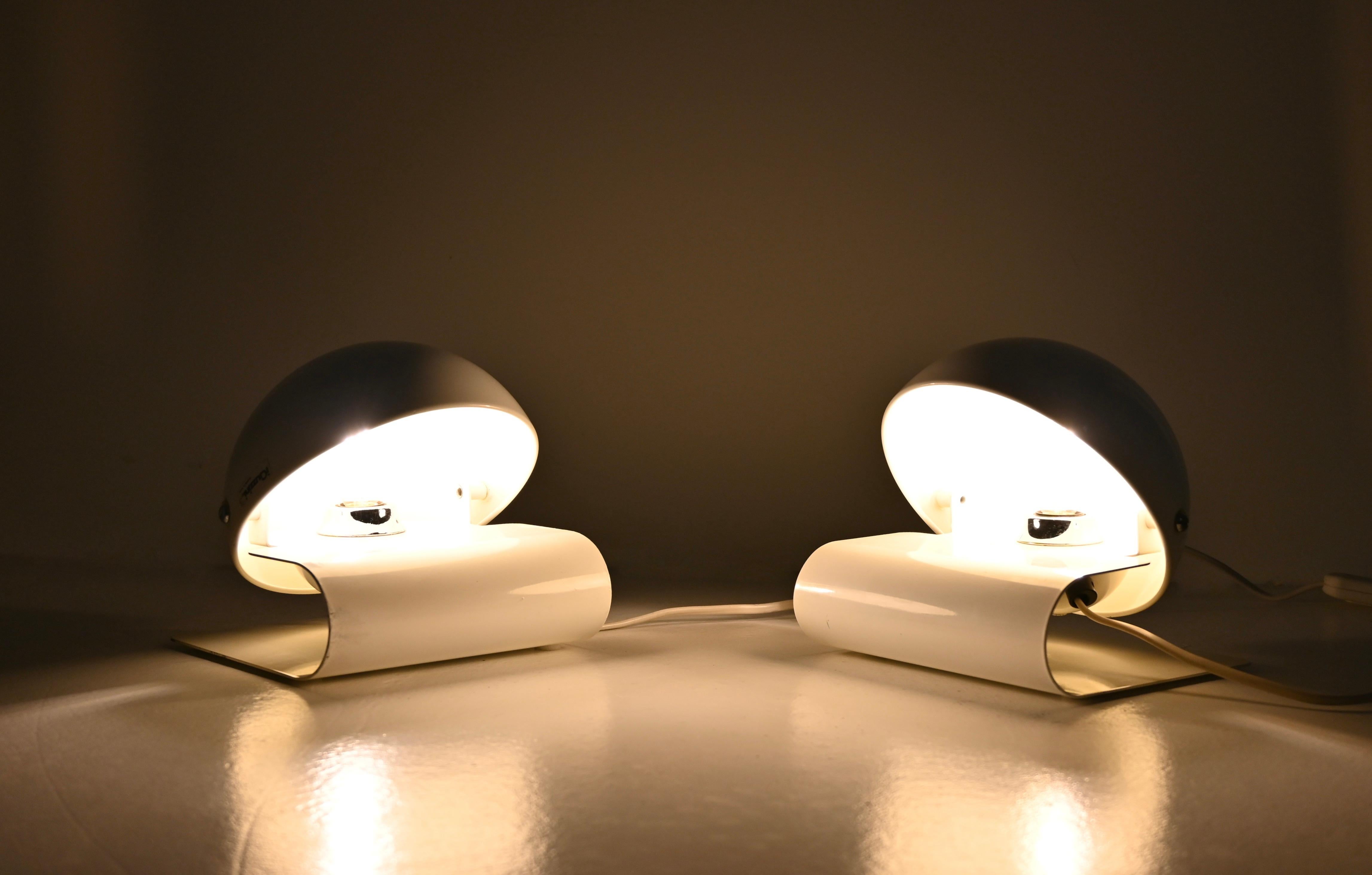 Italian White Bugia Table Lamps by Giuseppe Cormio for IGuzzini, 1970s, set of 2 For Sale