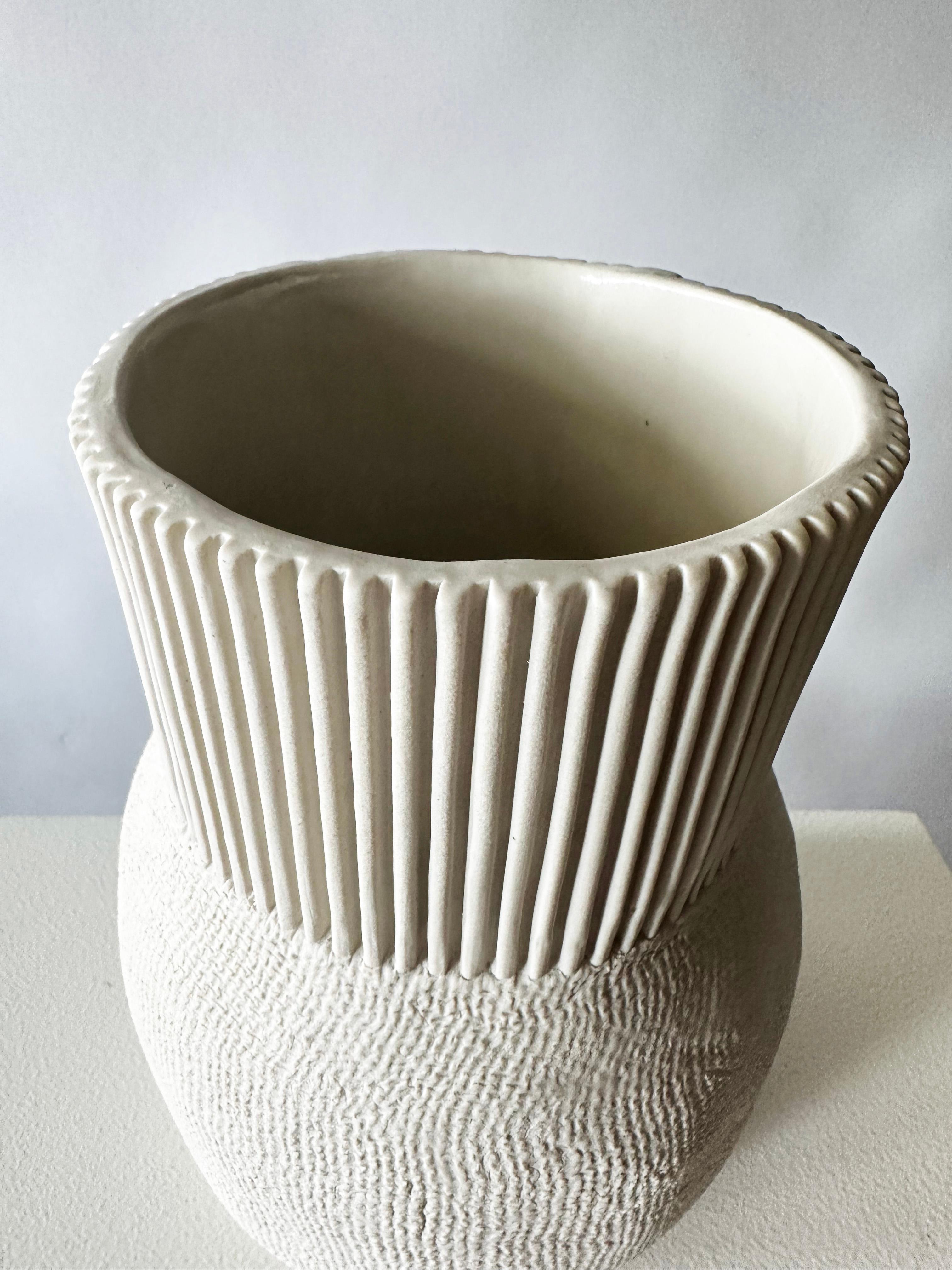 American White Burlap Textured Ceramic Vase by Cym Warkov For Sale