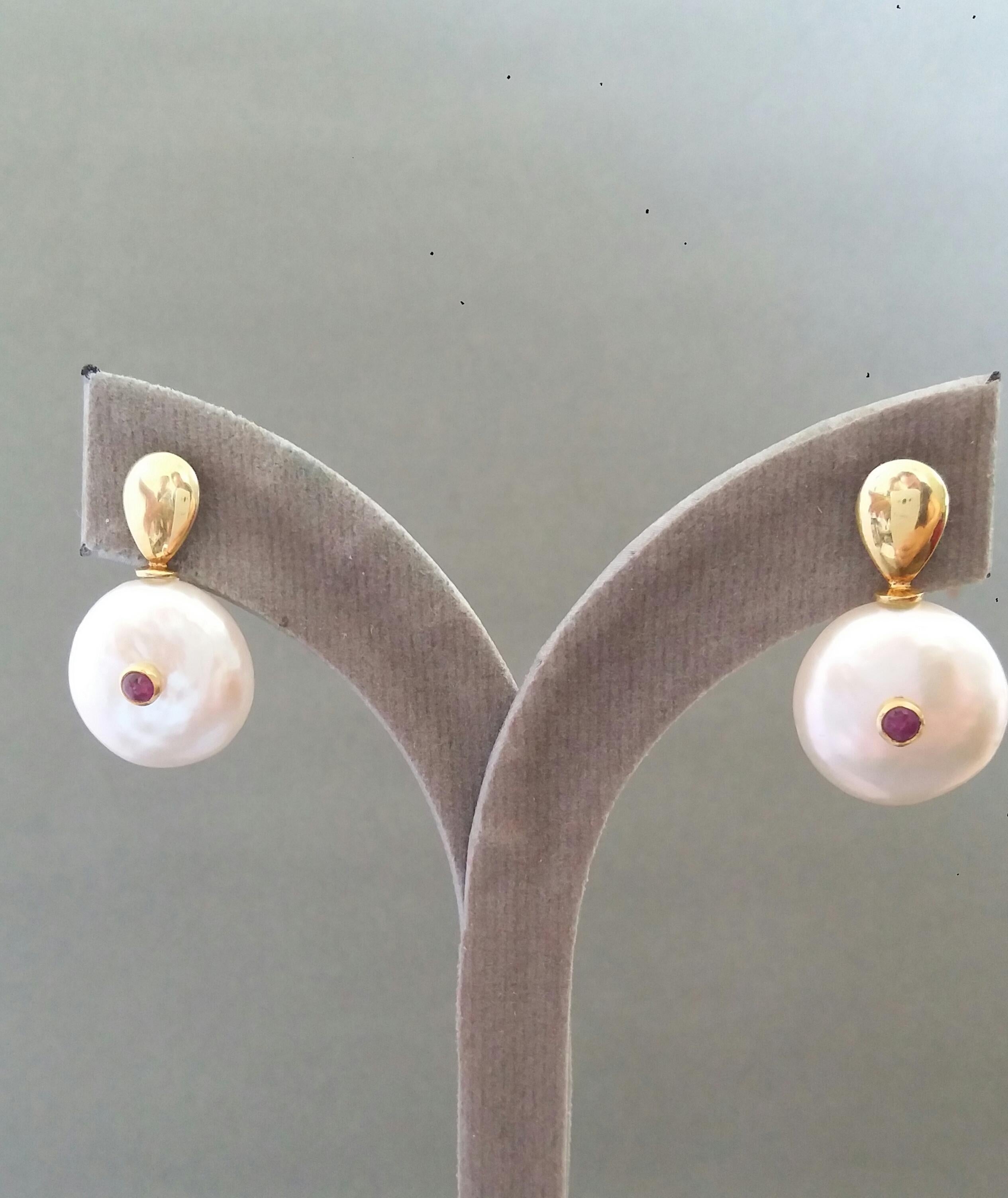 White Button Shape Baroque Pearls Round Ruby Cabs 14 K Yellow Gold Tops Earrings For Sale 4