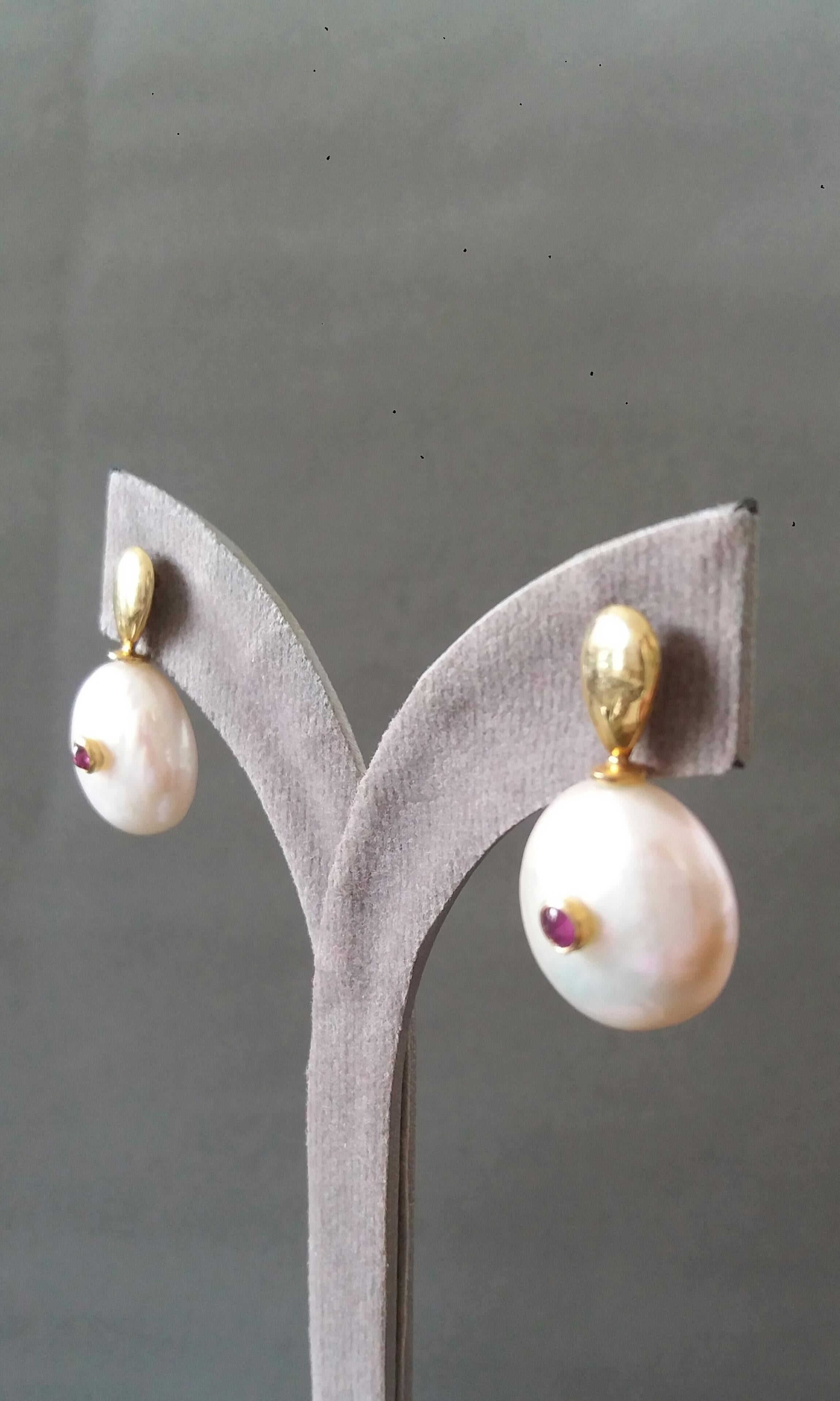 White Button Shape Baroque Pearls Round Ruby Cabs 14 K Yellow Gold Tops Earrings For Sale 5