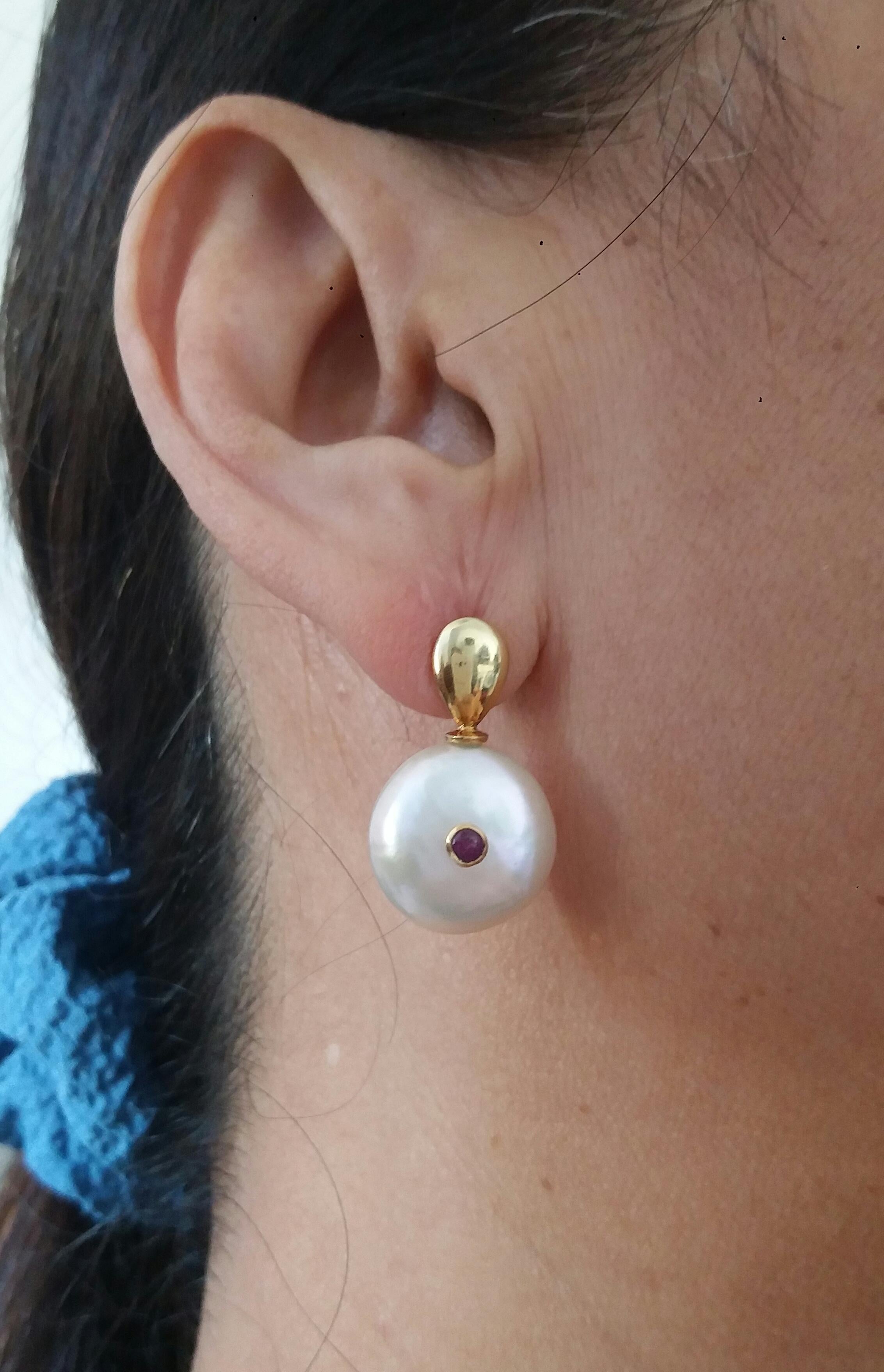 White Button Shape Baroque Pearls Round Ruby Cabs 14 K Yellow Gold Tops Earrings For Sale 6