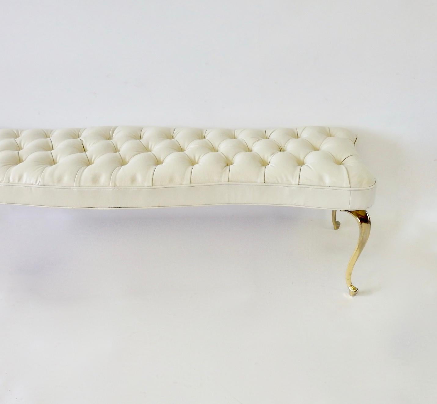White Button Tufted Hollywood Regency Bench In Good Condition In Ferndale, MI