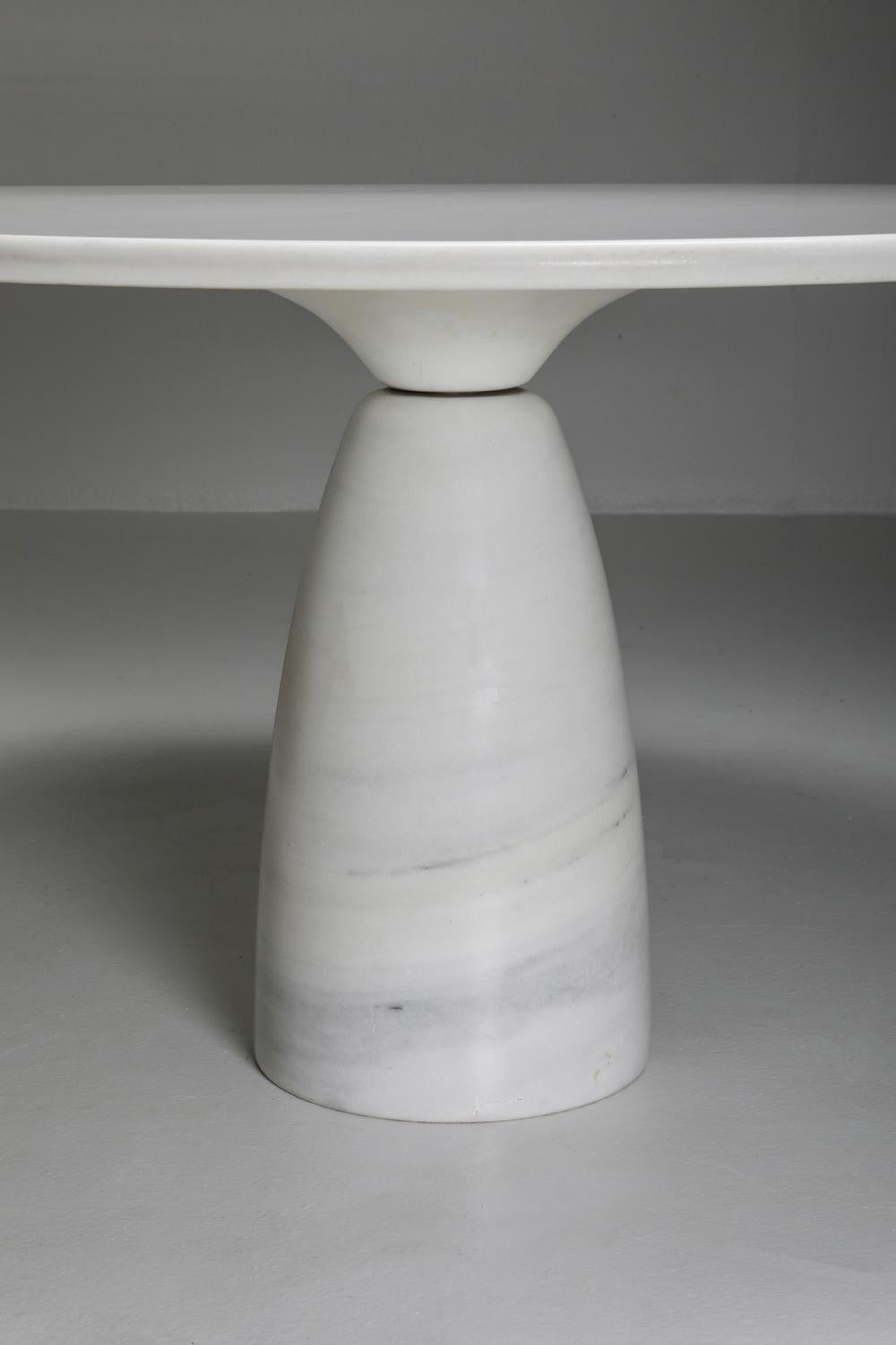 White Calacatta 'Finale' Marble Dining Table by Peter Draenhert 4