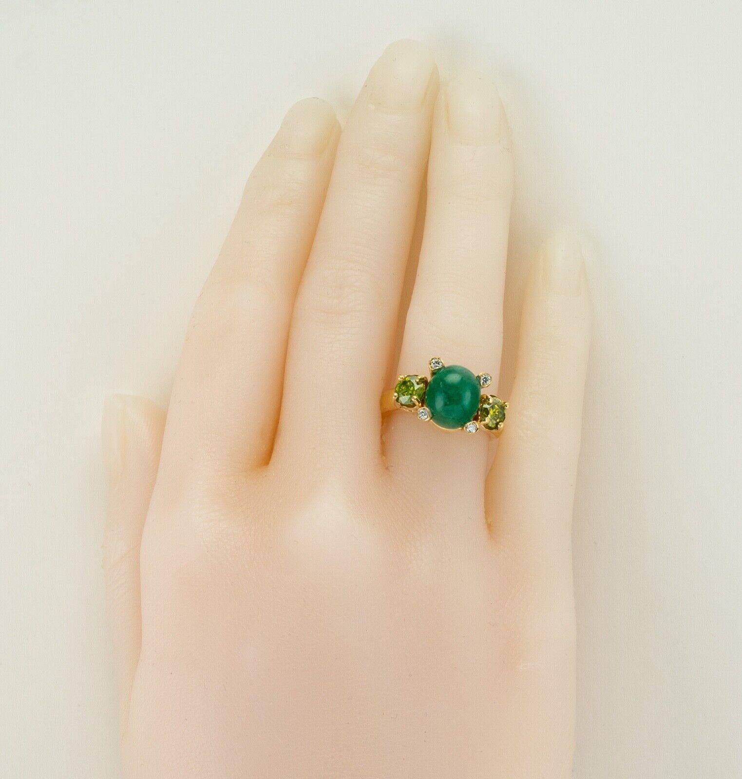 Cabochon White & Canary Diamond Emerald Ring 18K Gold, Italy For Sale