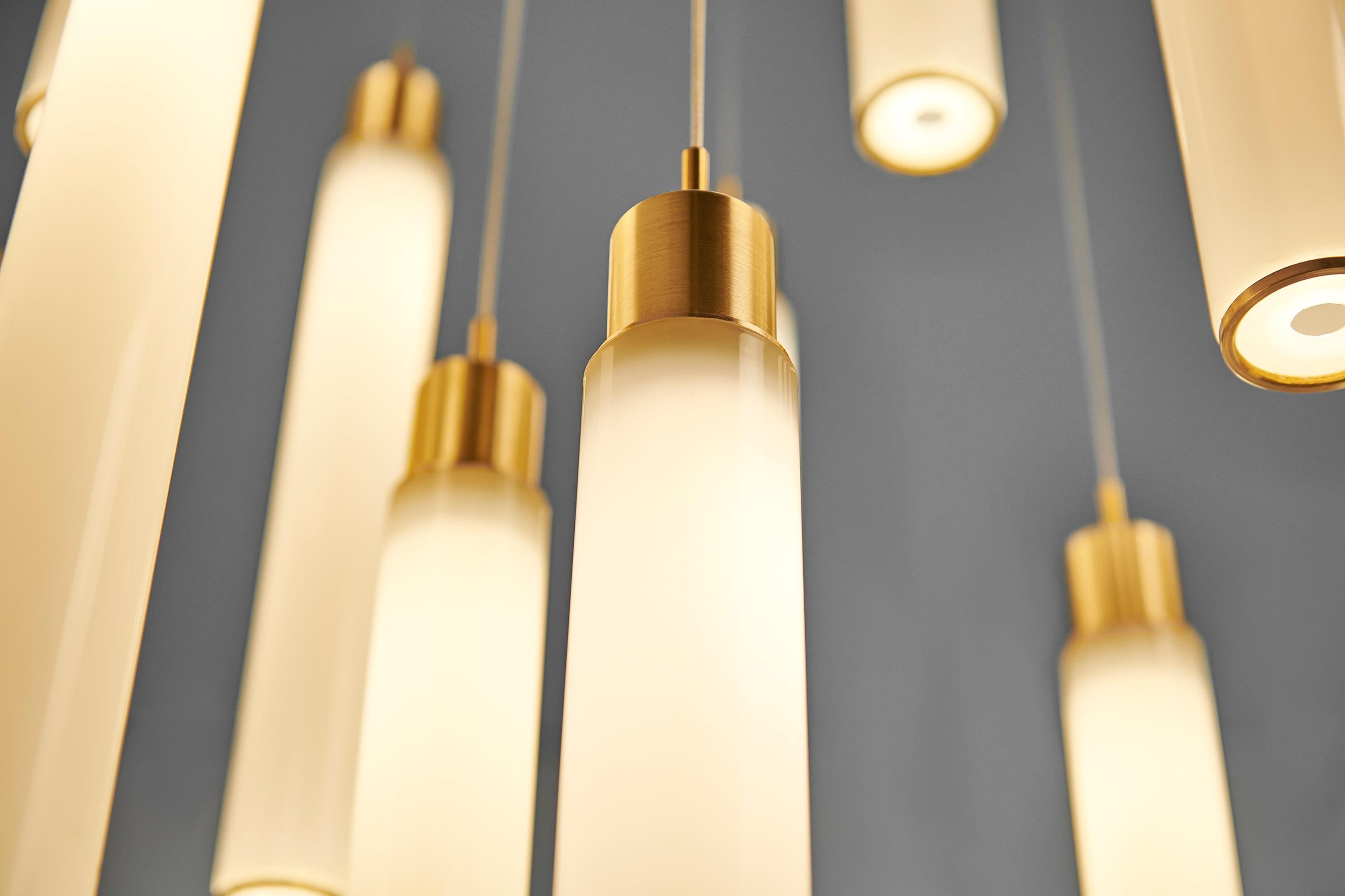 White Candle 22, Blown Glass Pendant Dining Room Chandelier by Shakuff In New Condition For Sale In Brooklyn, NY