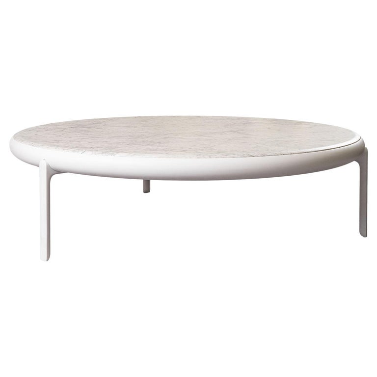 White Carrara Marble Round Coffee Table, B&B Italia at 1stDibs