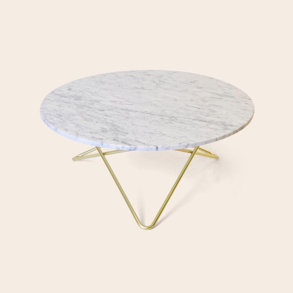White Carrara Marble and Brass Large O Table by OxDenmarq
Dimensions: D 100 x H 40 cm
Materials: Brass, White Carrara Marble
Available in other size. Different top and frame options available,

OX DENMARQ is a Danish design brand aspiring to
