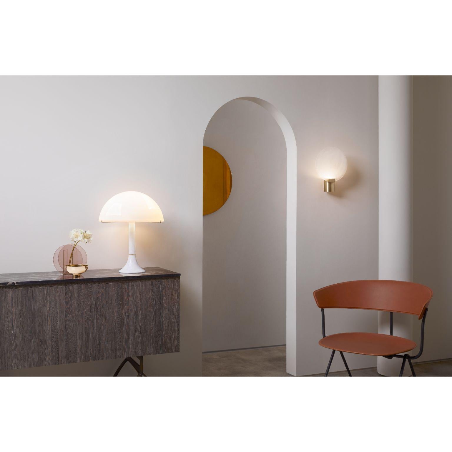 White Carrara Marble Bloomsbury Table Lamp by CTO Lighting In New Condition In Geneve, CH