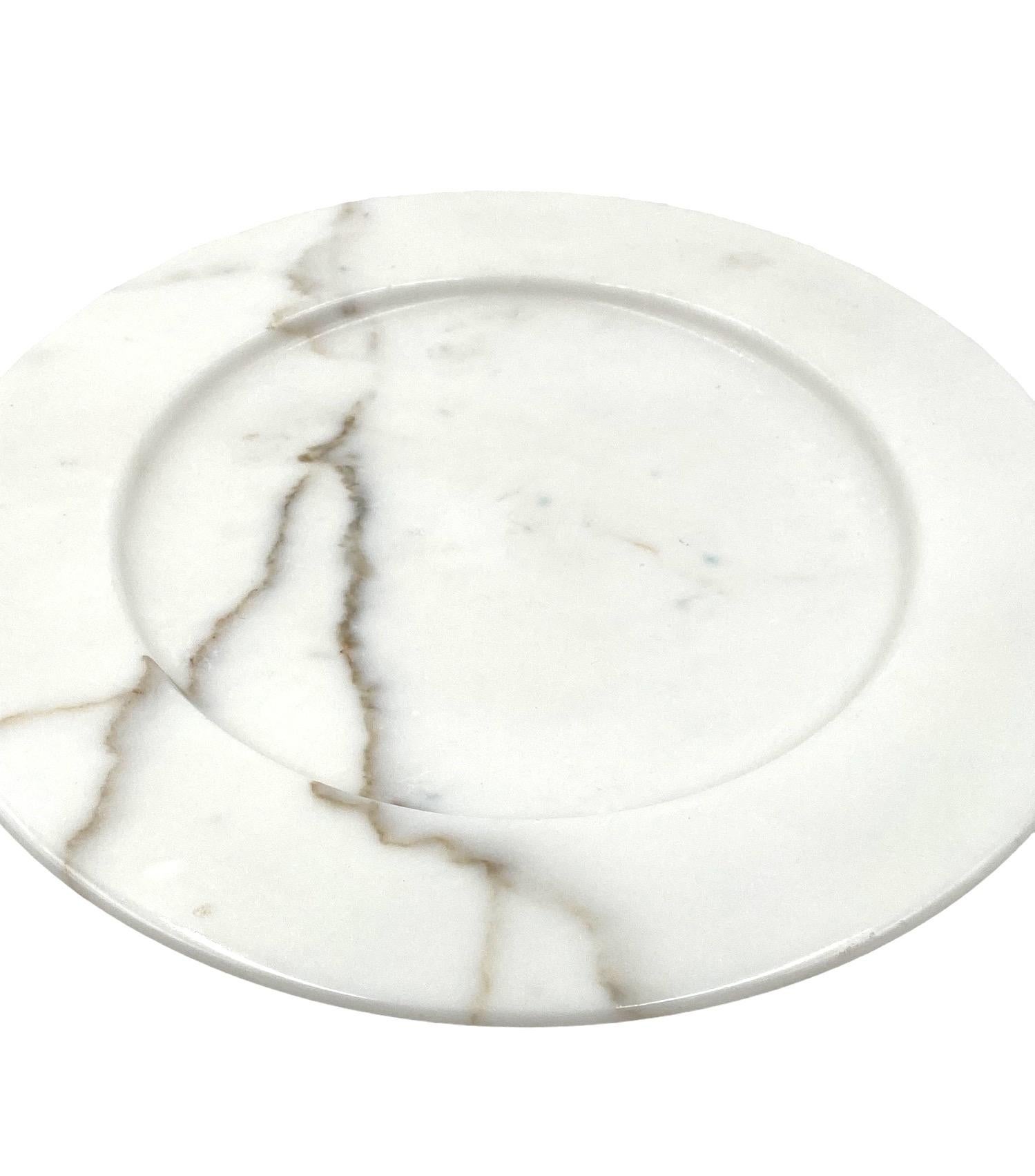 Tafelaufsatz/Teller aus weißem Carrara-Marmor, Up&Up Italien, 1970er Jahre im Angebot 6