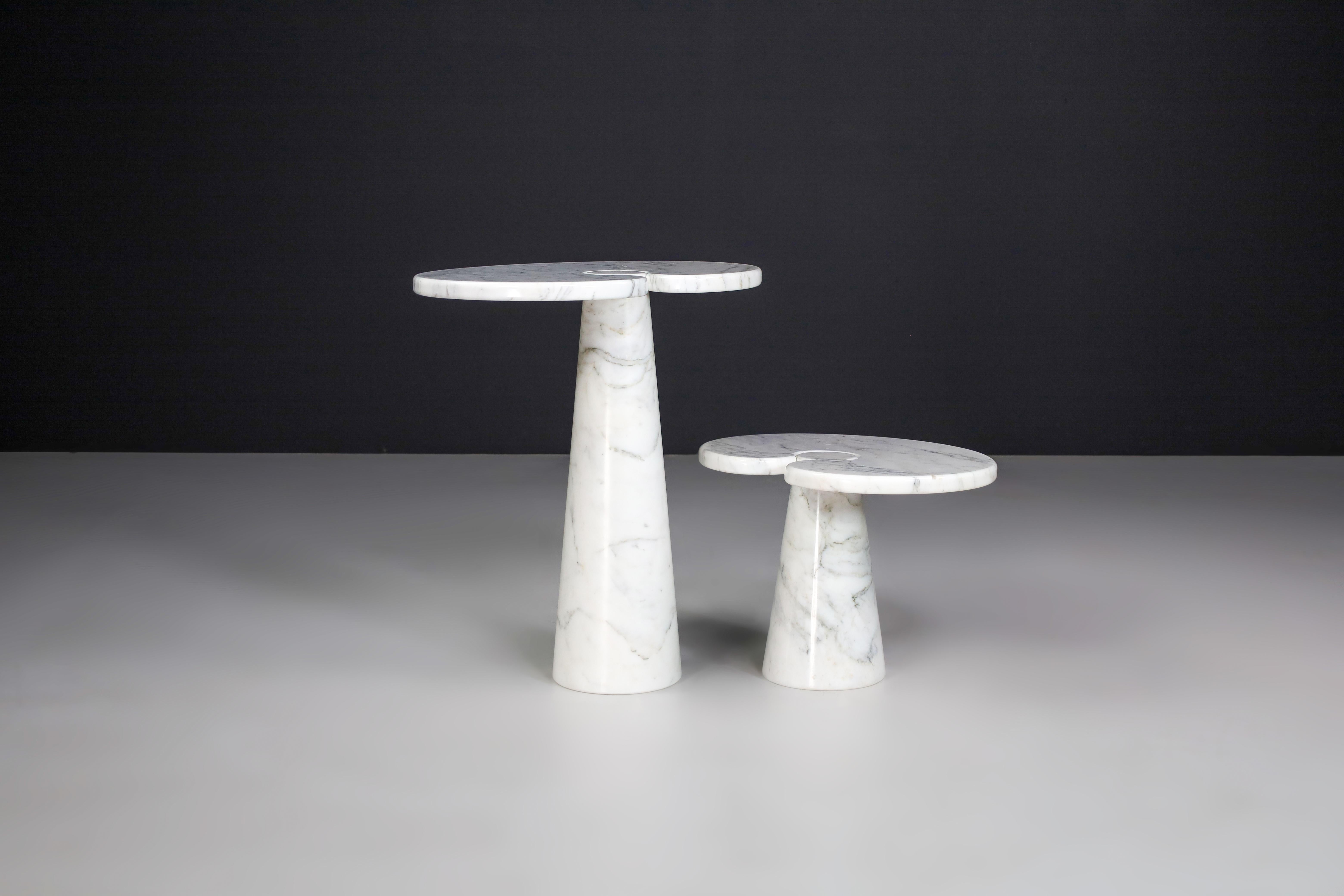 White Carrara Marble Console Tables Model ''Eros'' by Angelo Mangiarotti Italy In Good Condition For Sale In Almelo, NL