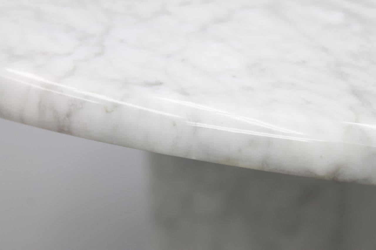 White Carrara Marble Dining Table, Italy, 1970s 1